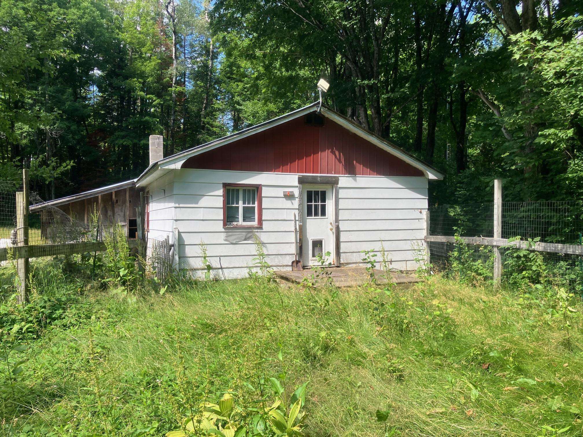 3585 Vt Route 114 S Property Photo 6