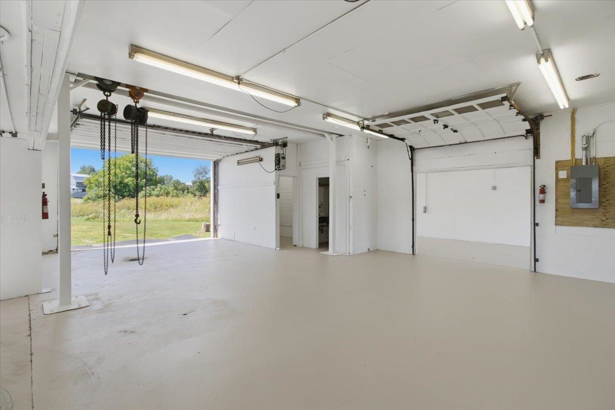 3213 West Road Property Photo 17