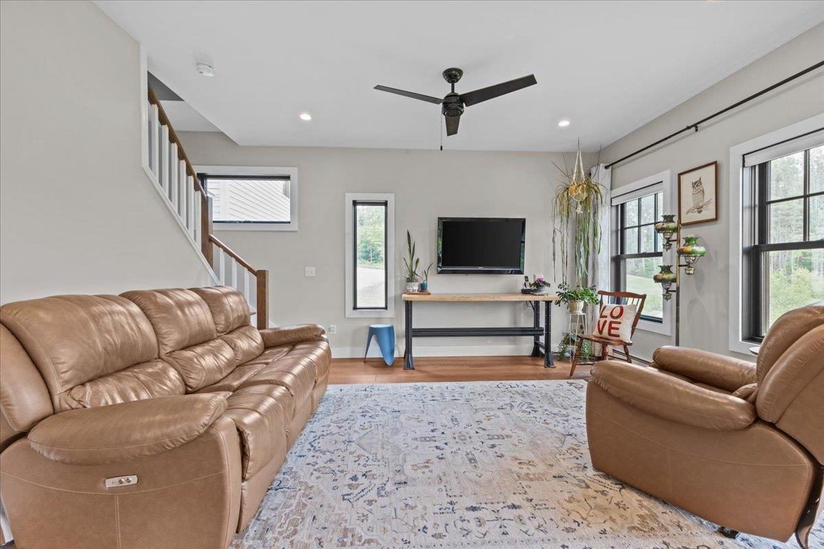 27 Hidden View Road Property Photo 19