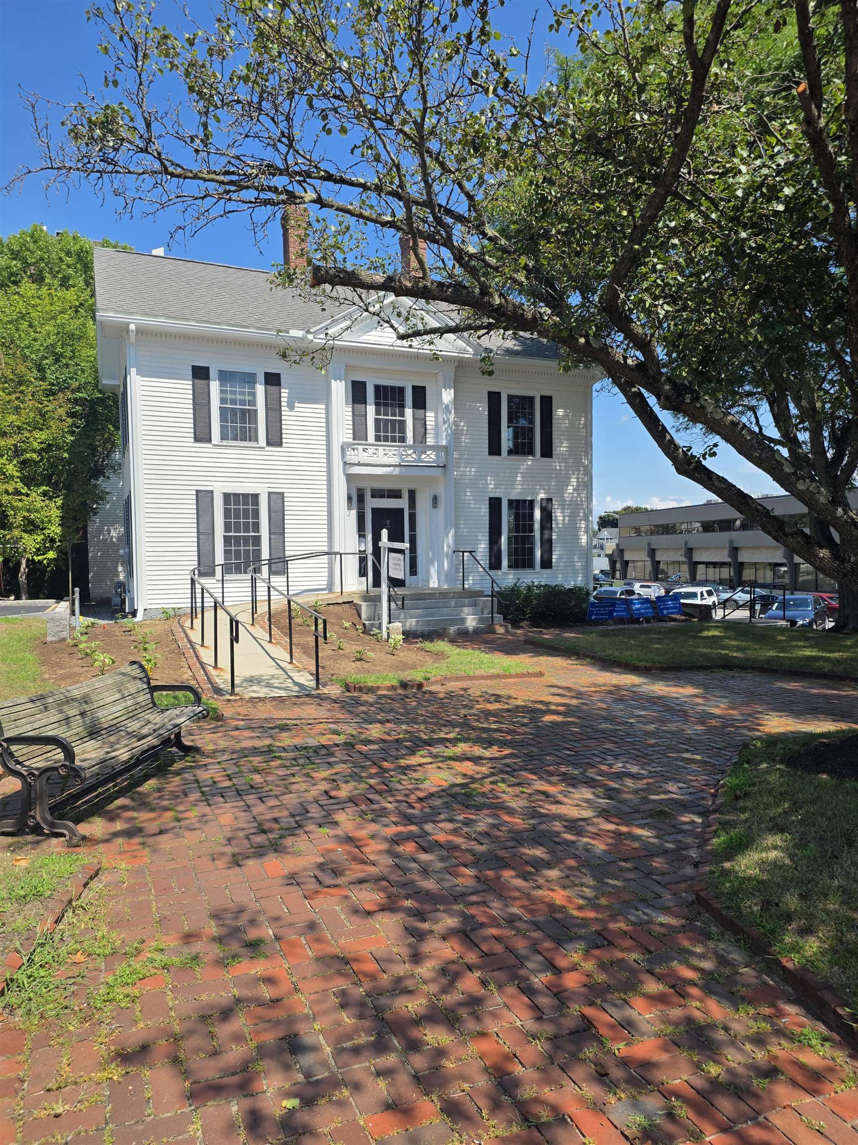 8 Centre Street Property Photo 3