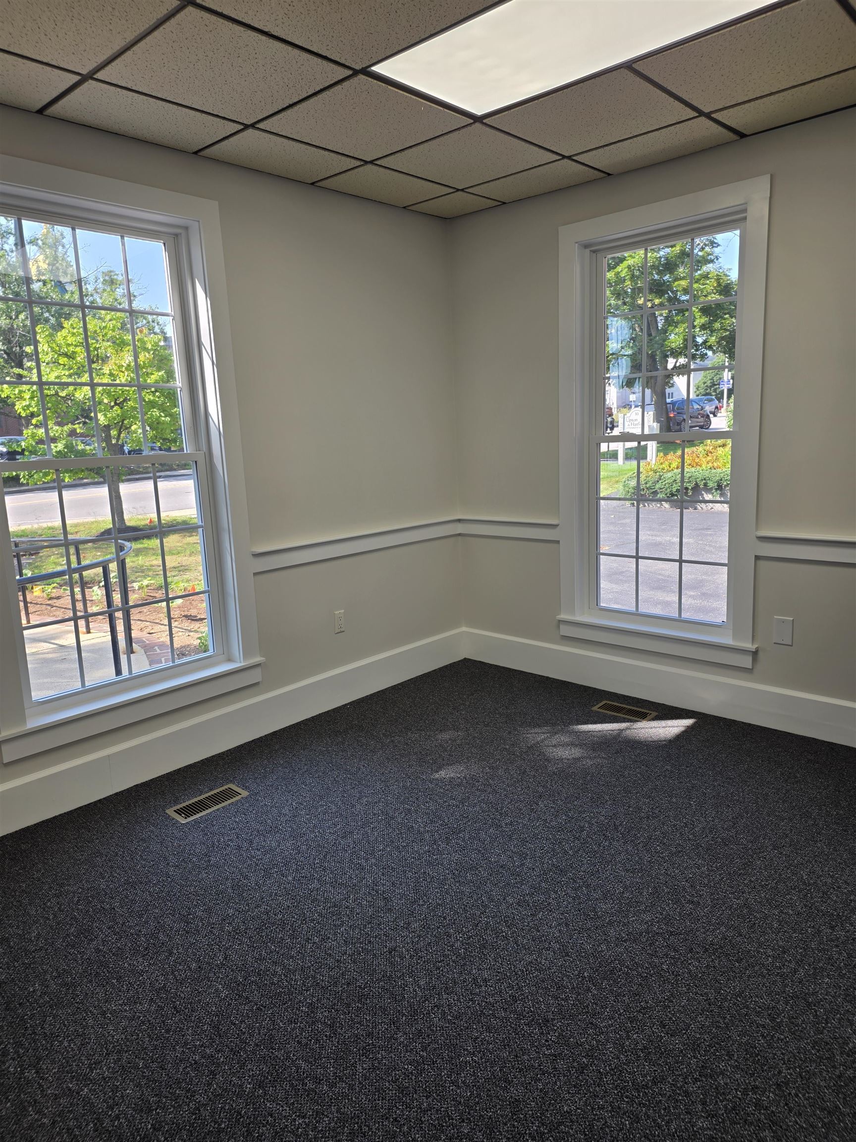 8 Centre Street Property Photo 14