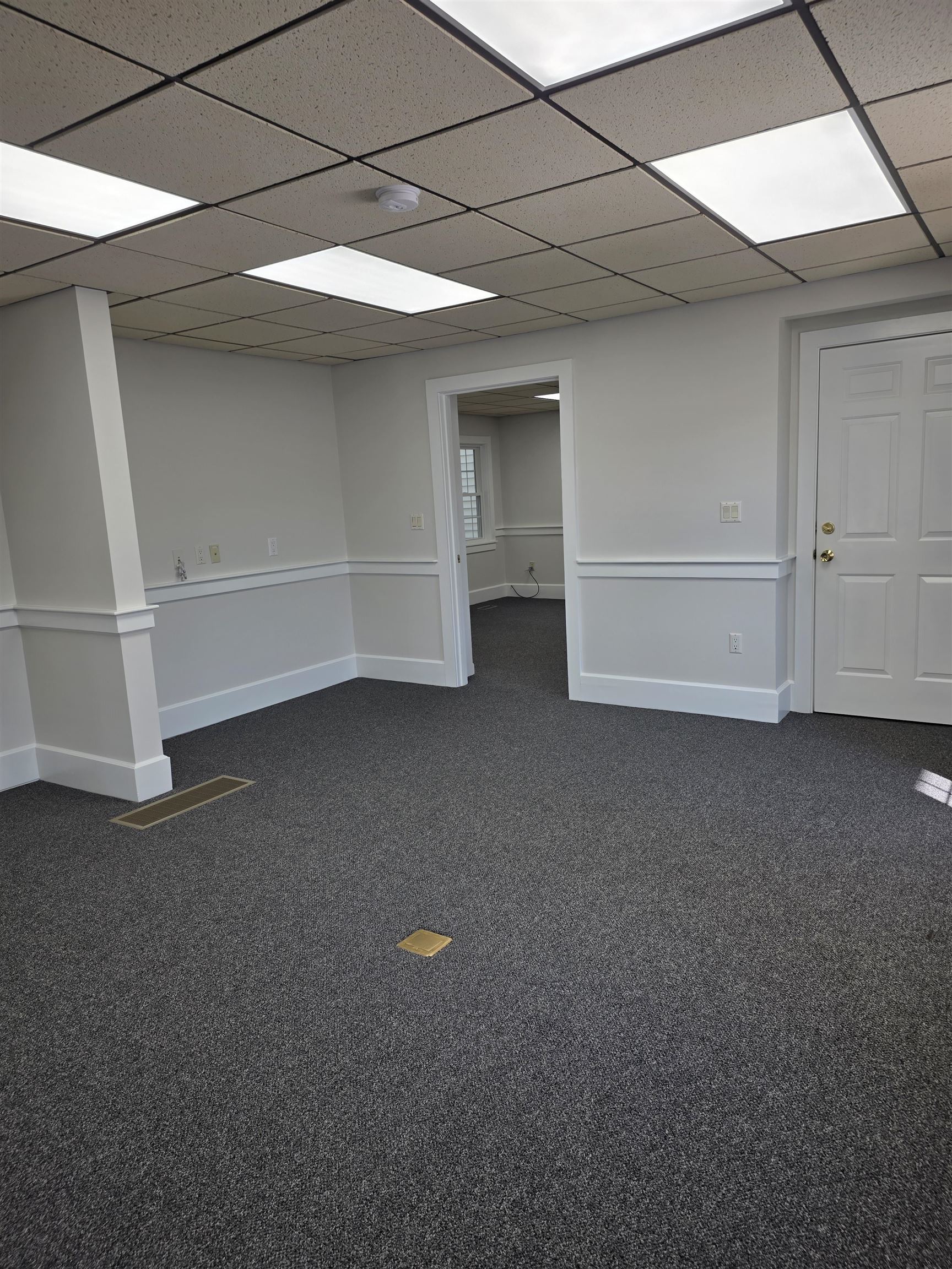 8 Centre Street Property Photo 16