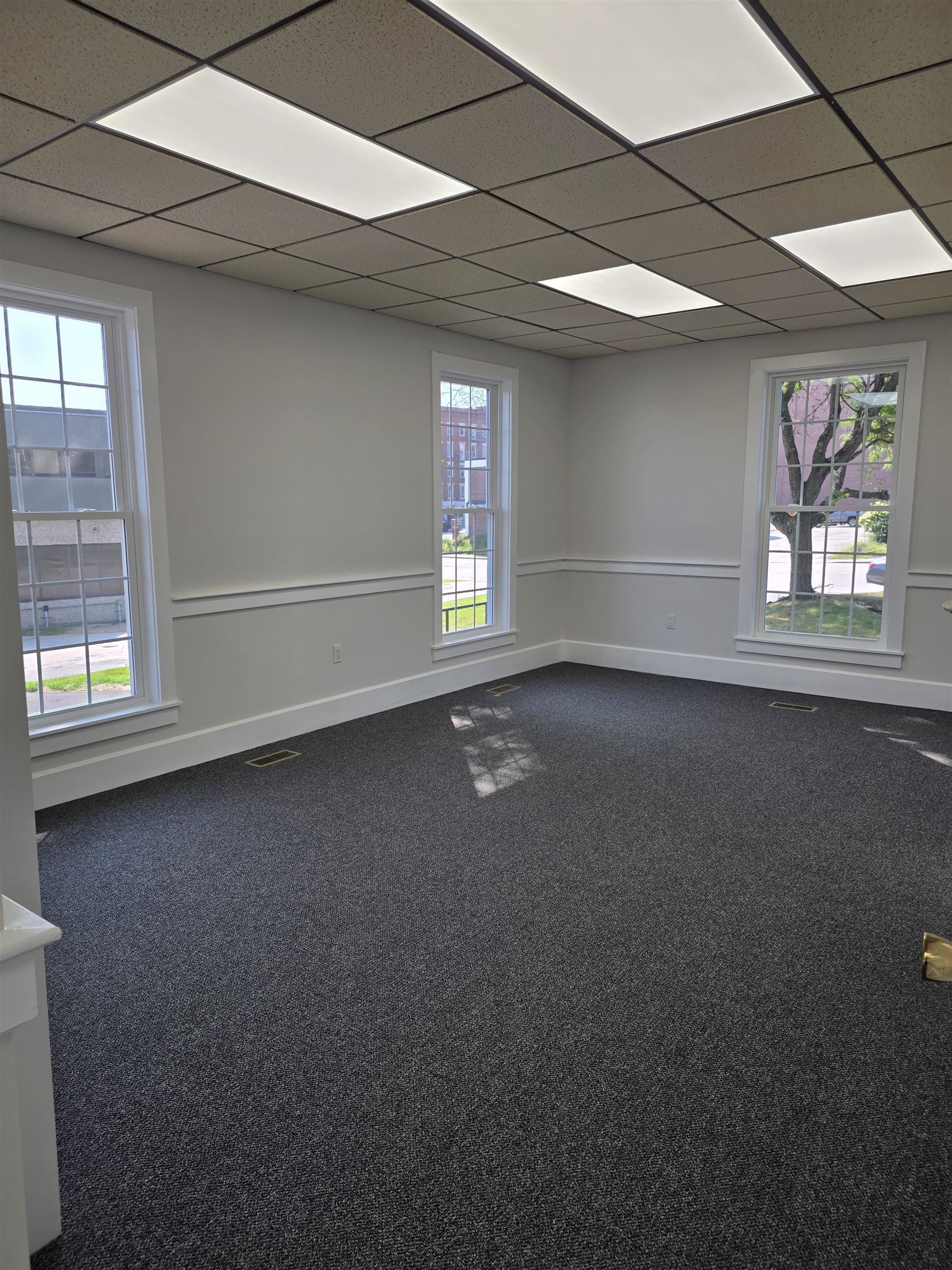 8 Centre Street Property Photo 18