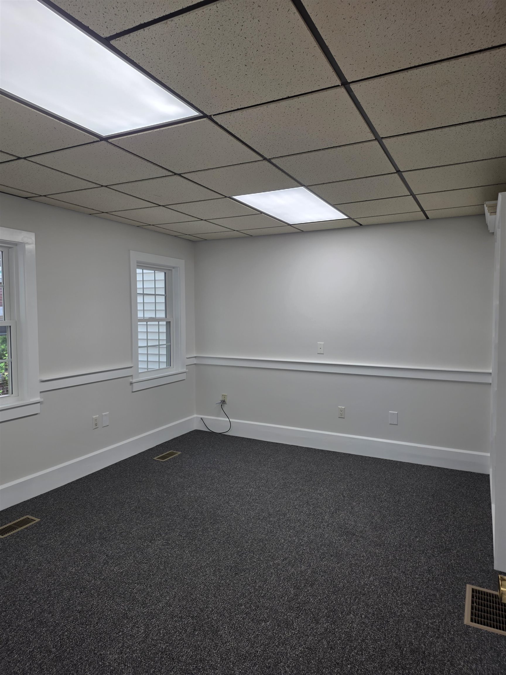 8 Centre Street Property Photo 22