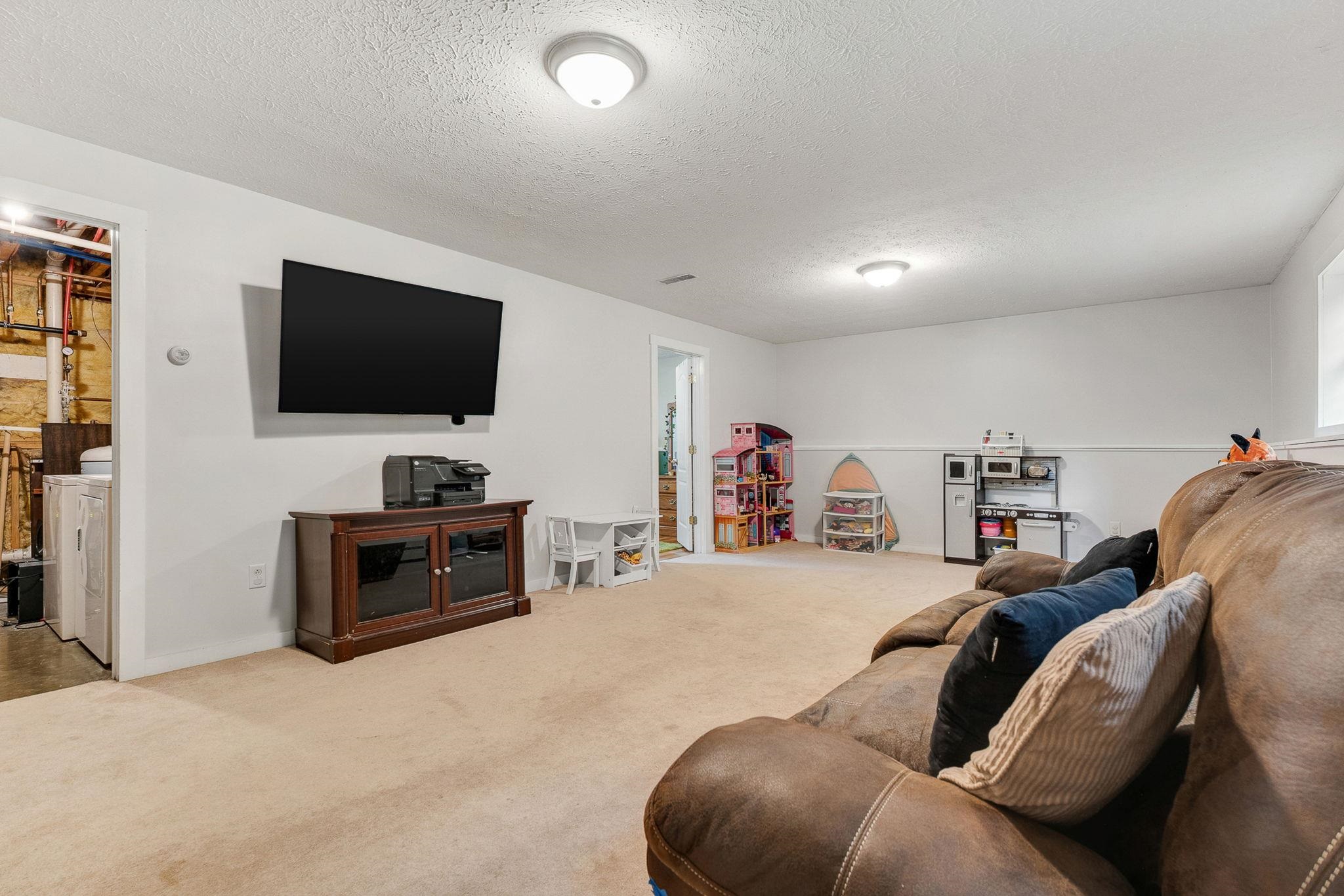 61 Ila Lane Property Photo 37