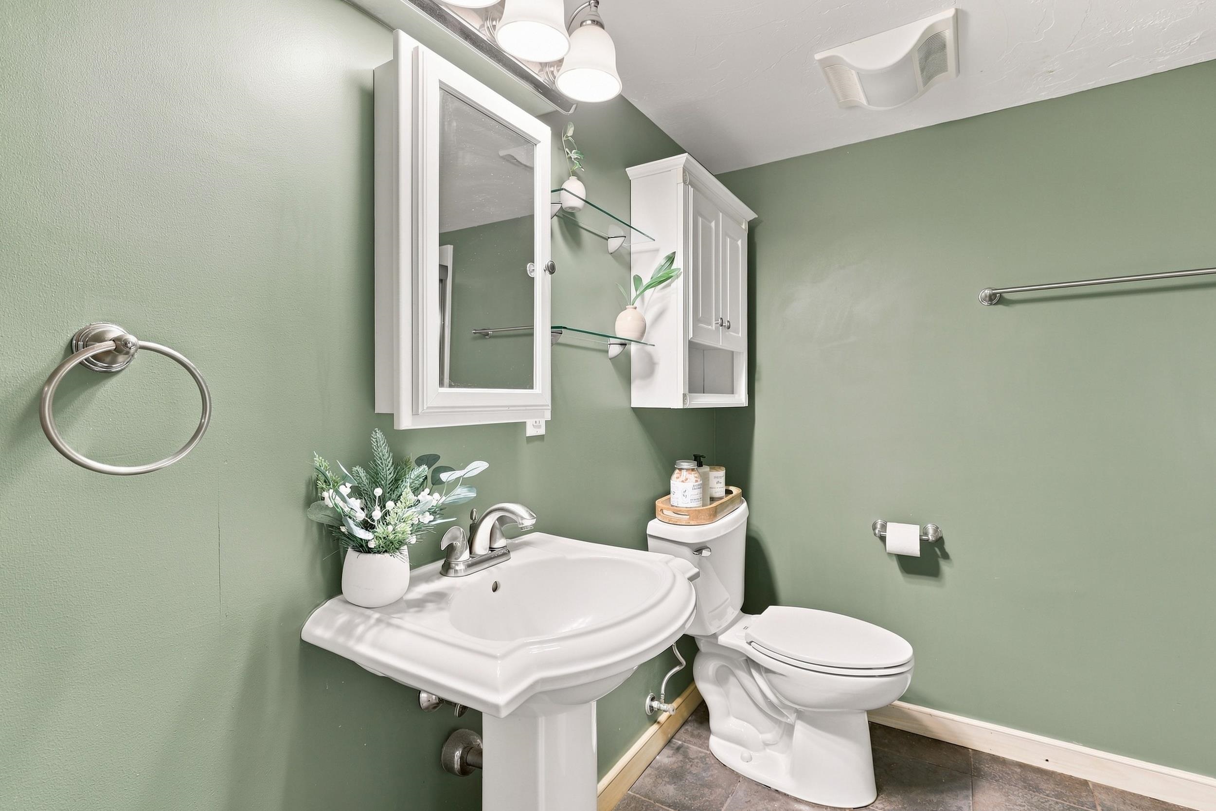 213 Long Pond Road Property Photo 19