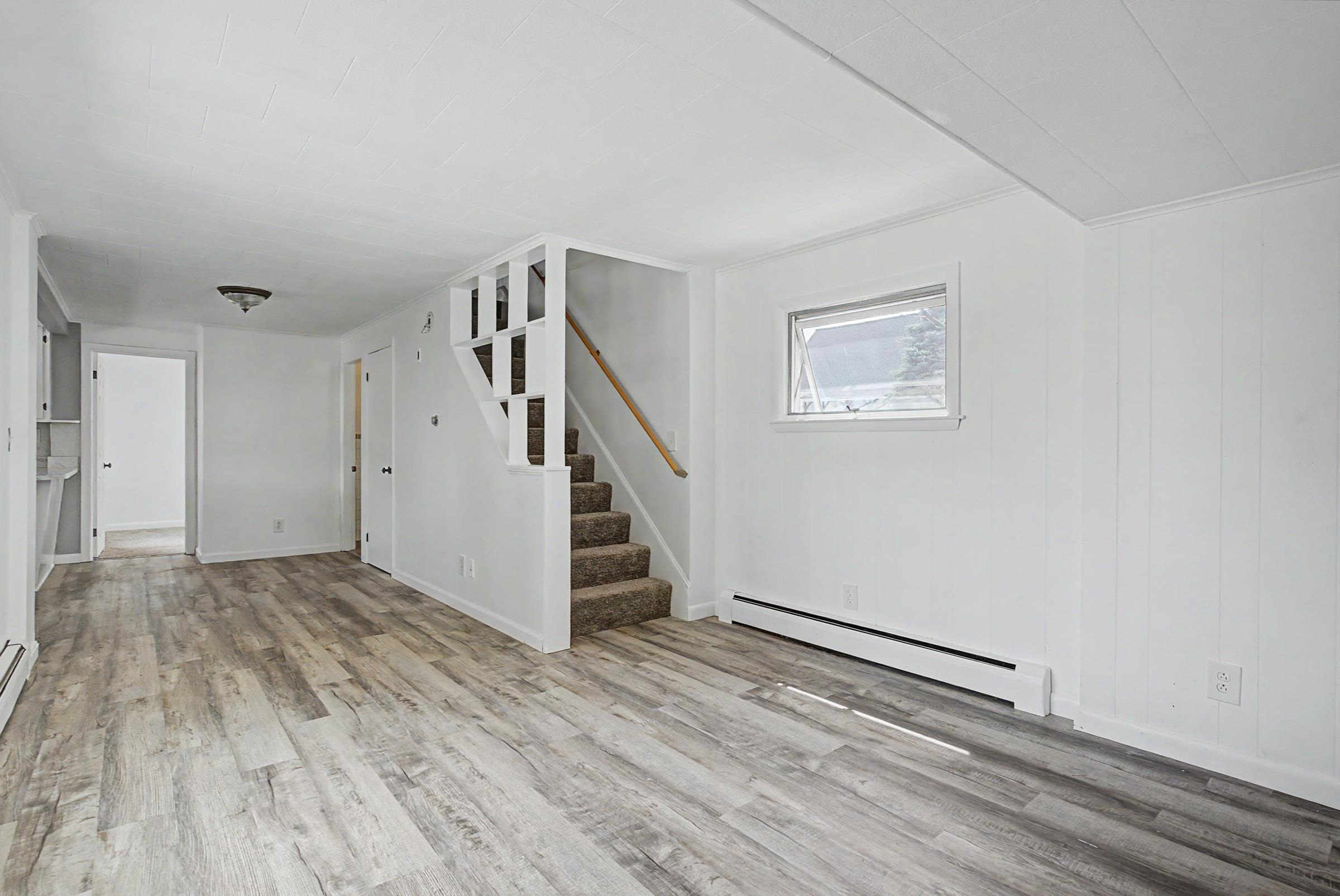 257 Main Street Property Photo 6