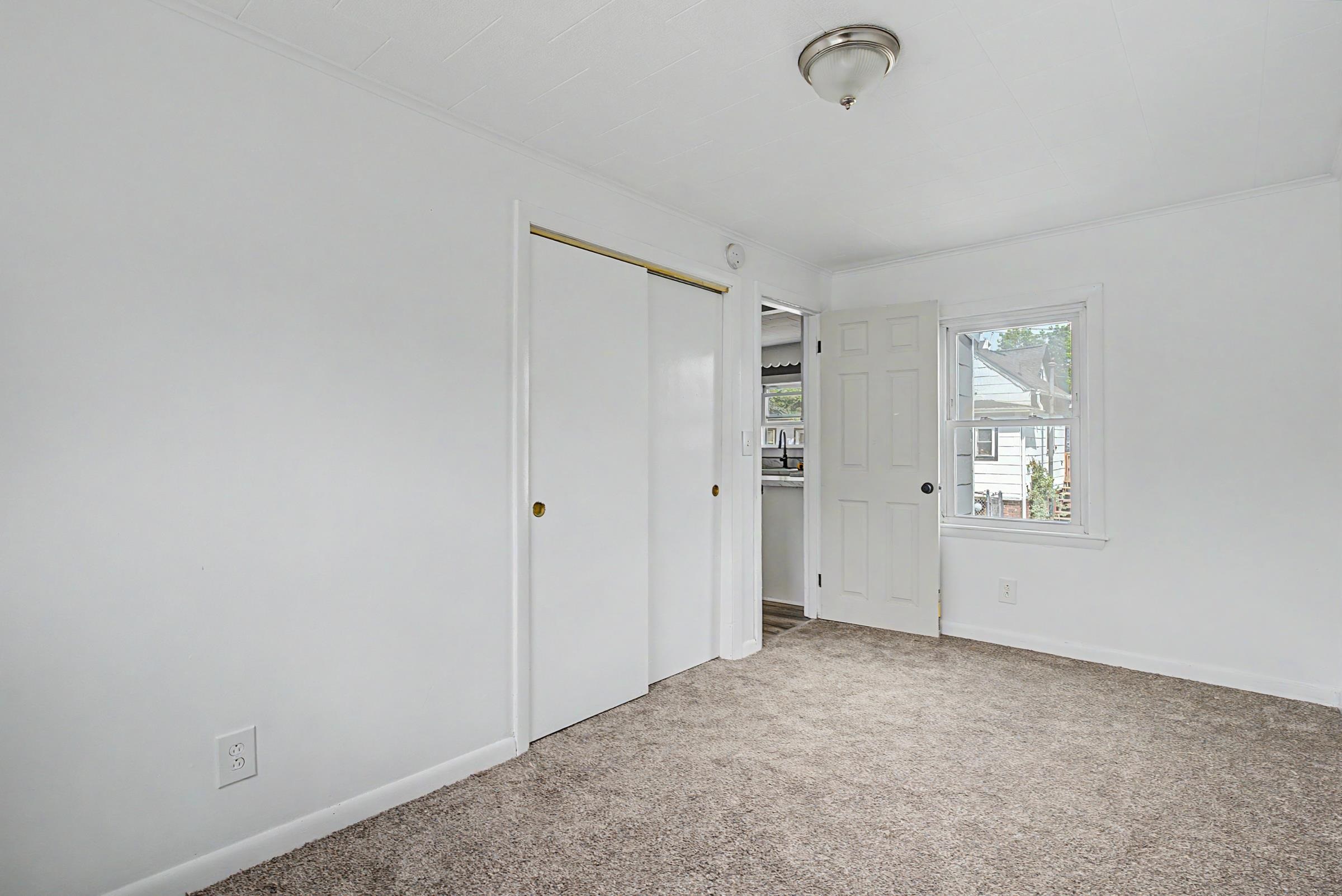 257 Main Street Property Photo 8