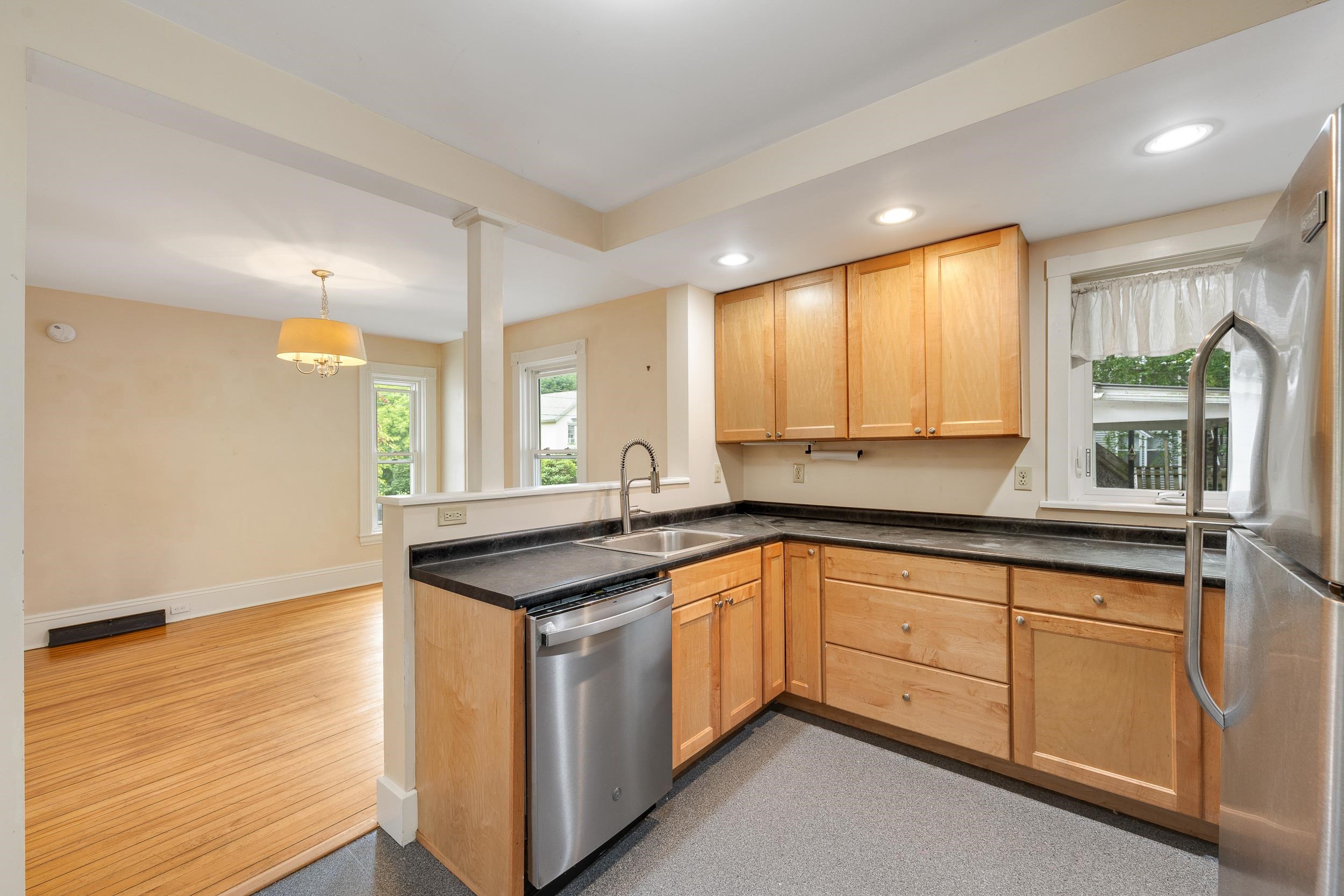40 Platt Street Property Photo 20