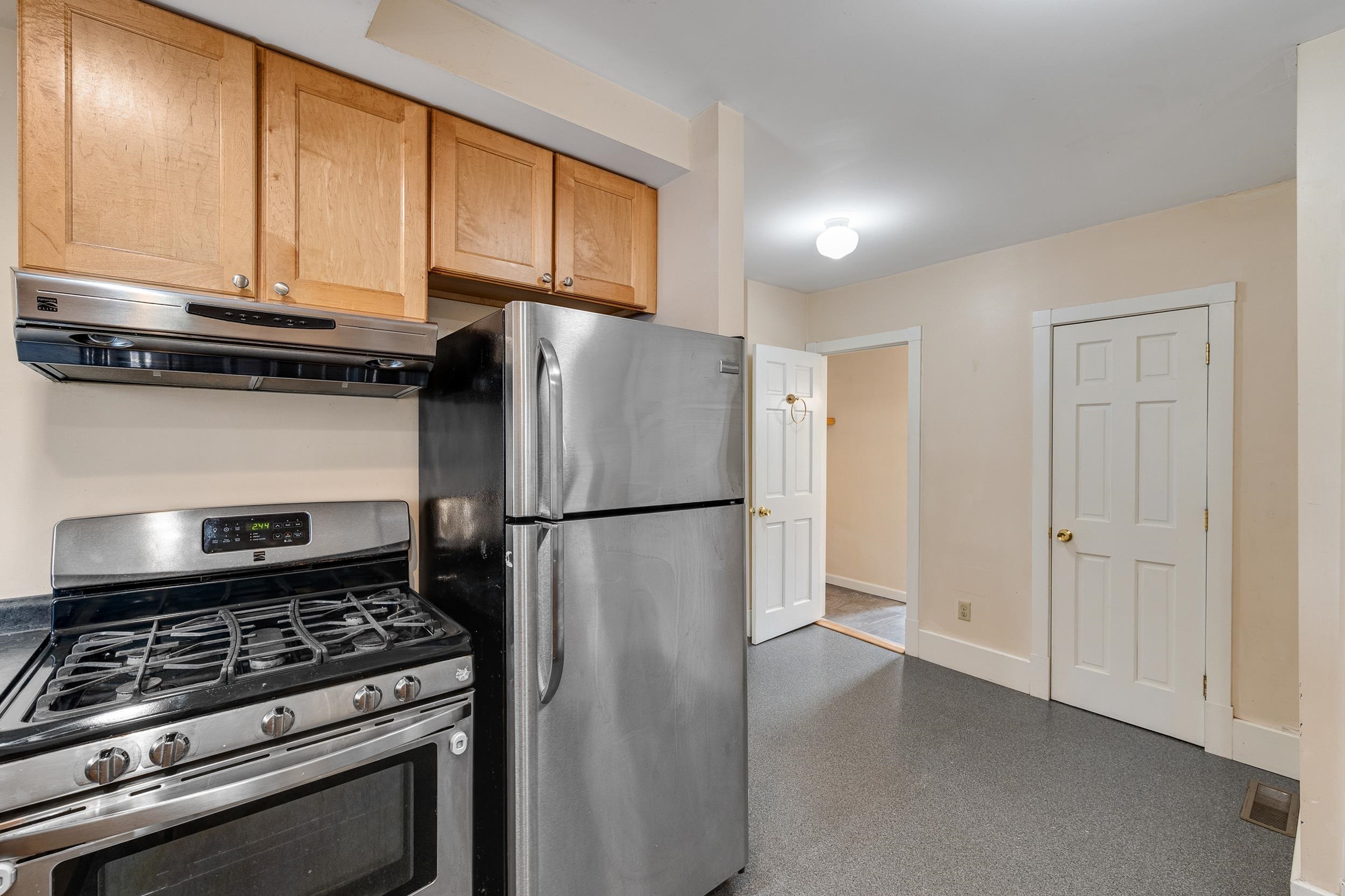 40 Platt Street Property Photo 22