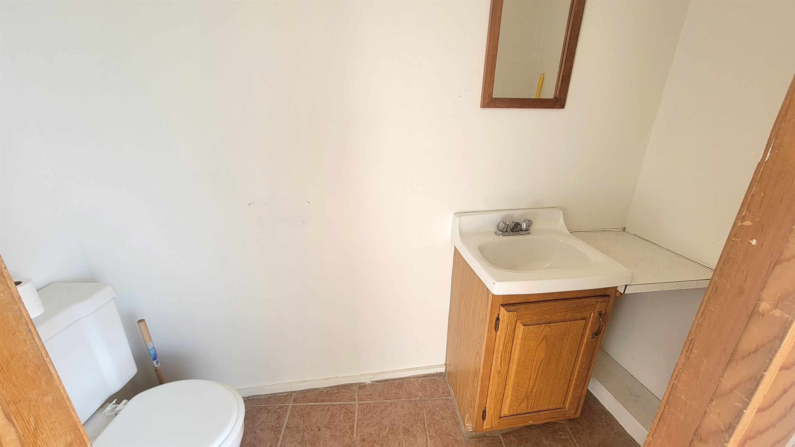 97 Pleasant Street Property Photo 9