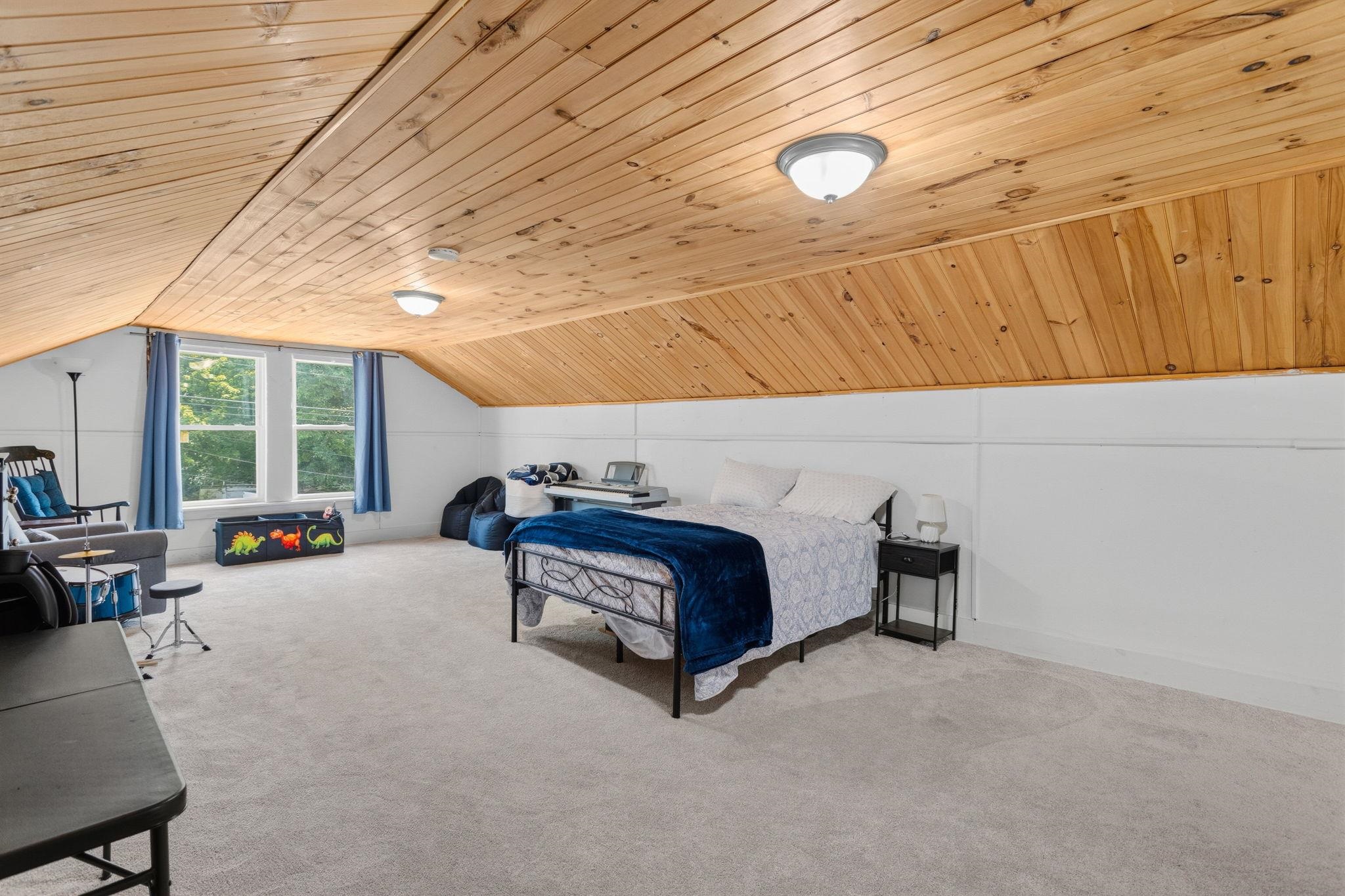 64 Clark Street Property Photo 33