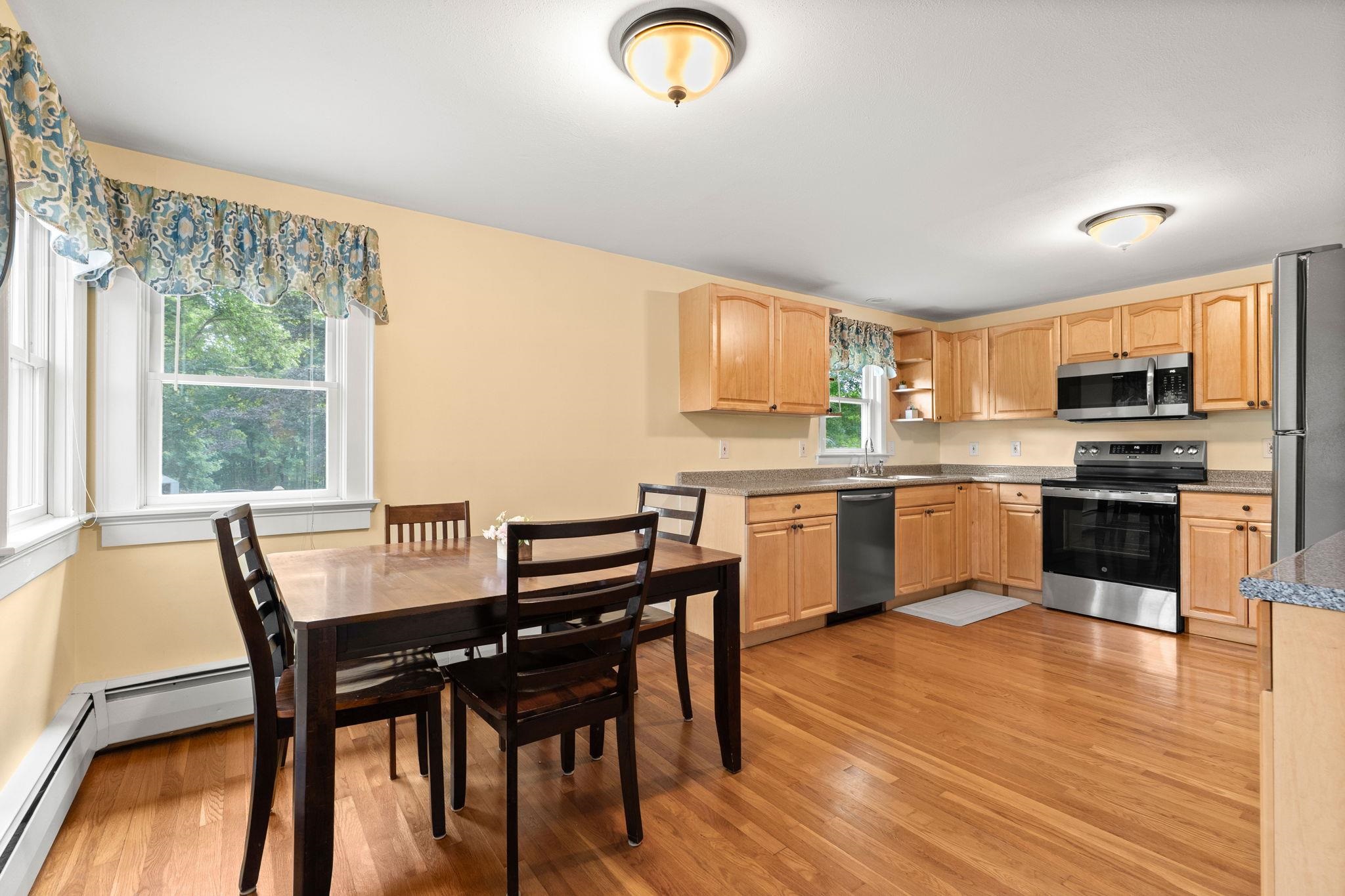1 Meadow Lane Property Photo 5