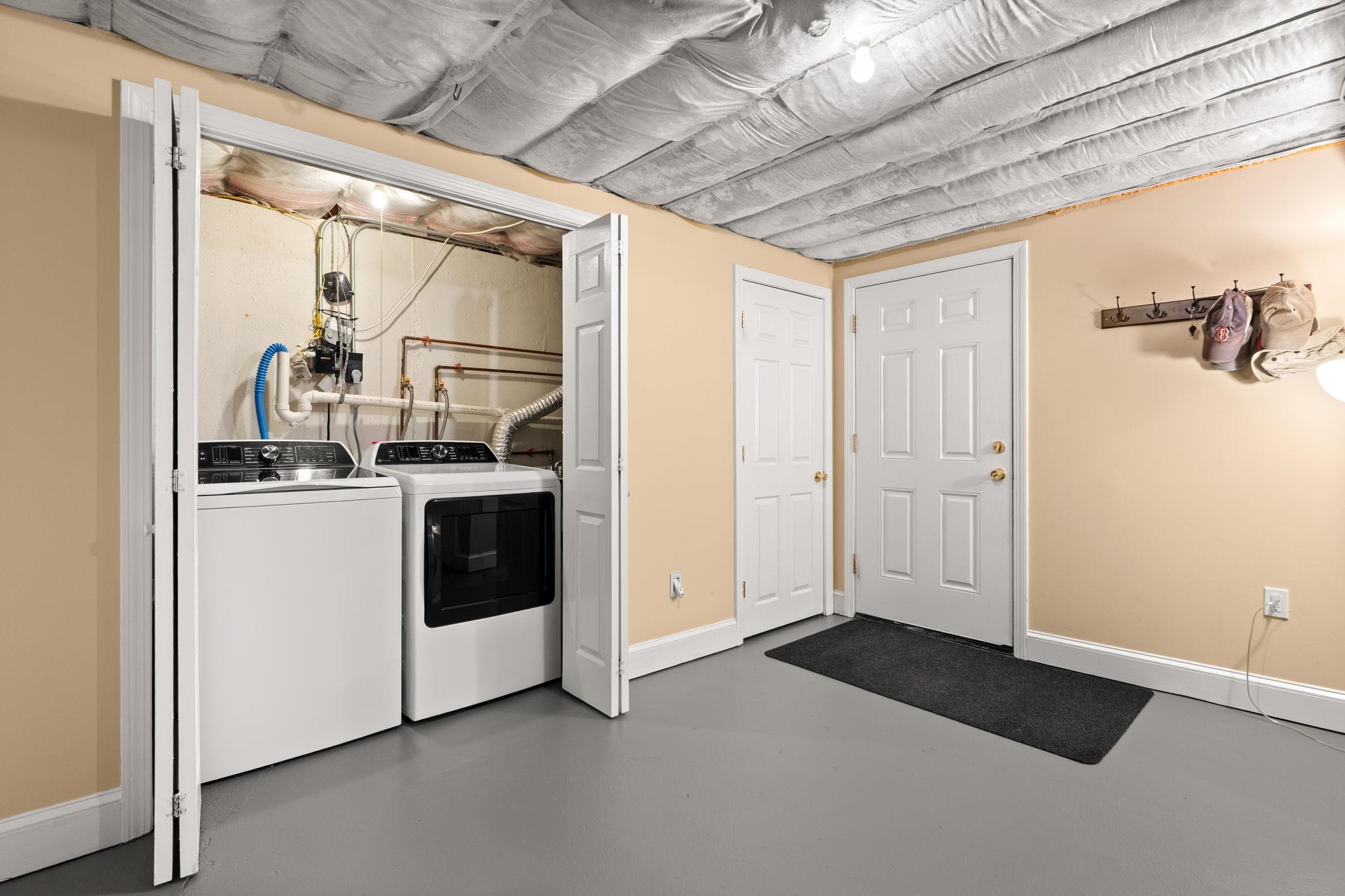 1 Meadow Lane Property Photo 30