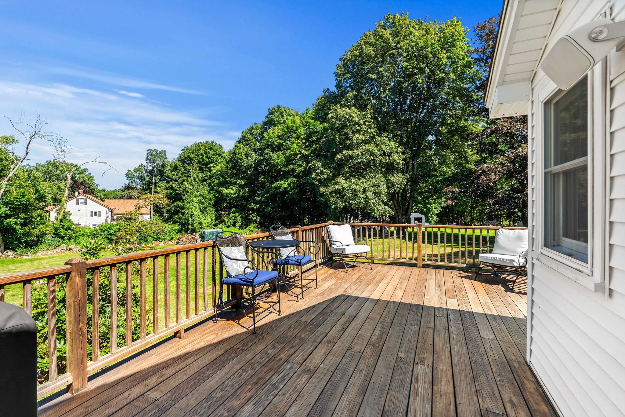 1 Meadow Lane Property Photo 33