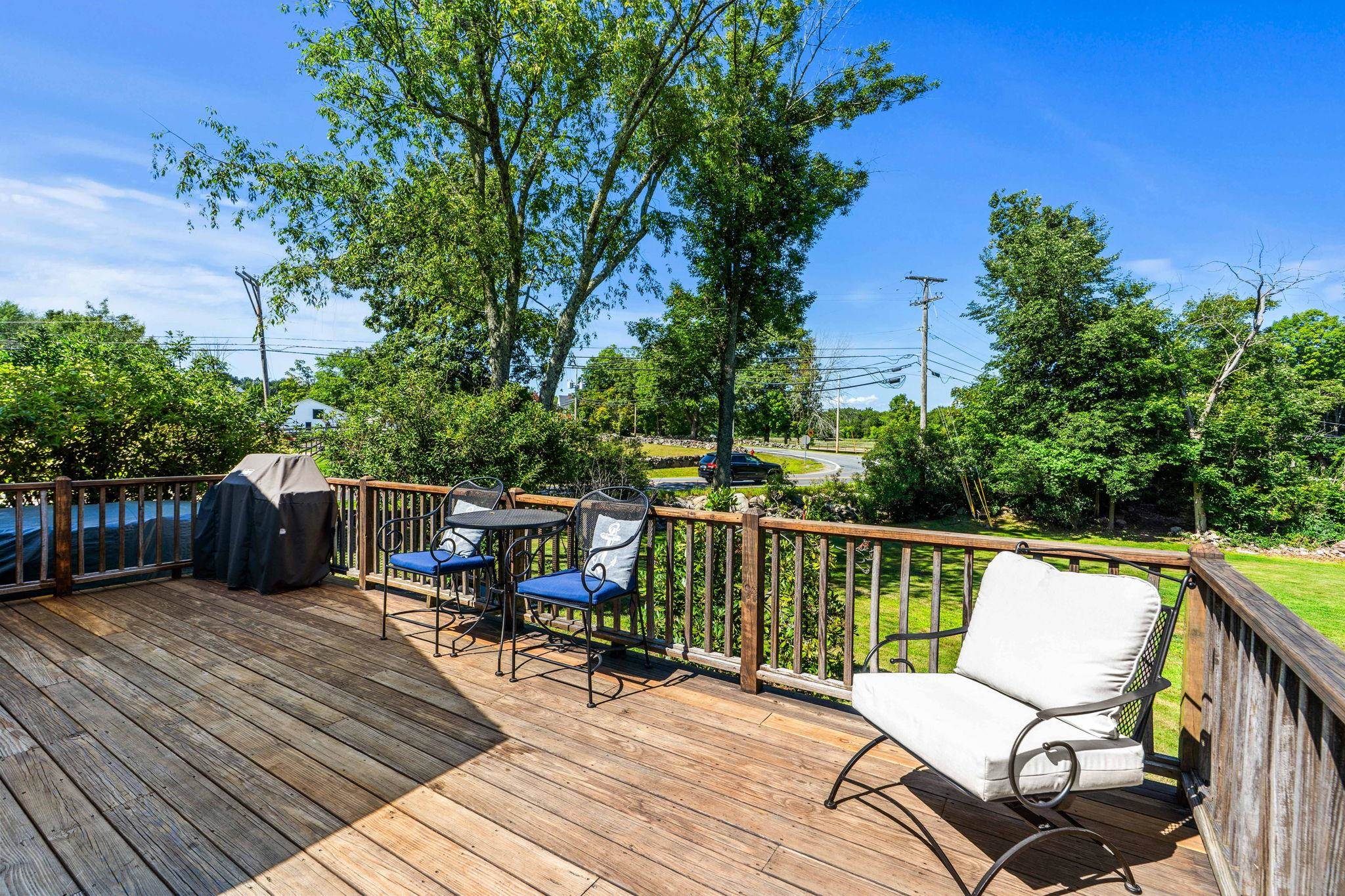 1 Meadow Lane Property Photo 34