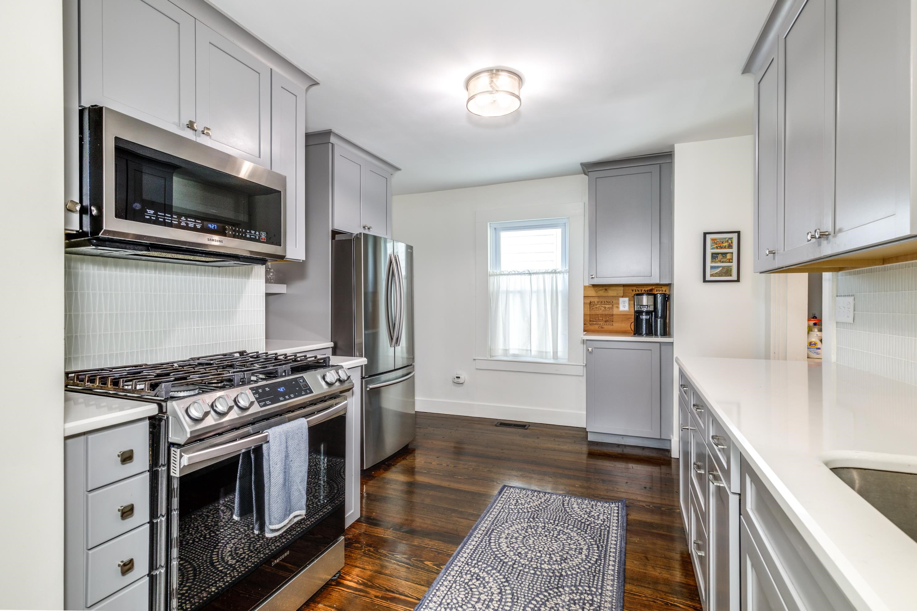 19 Cutler Avenue Property Photo 14