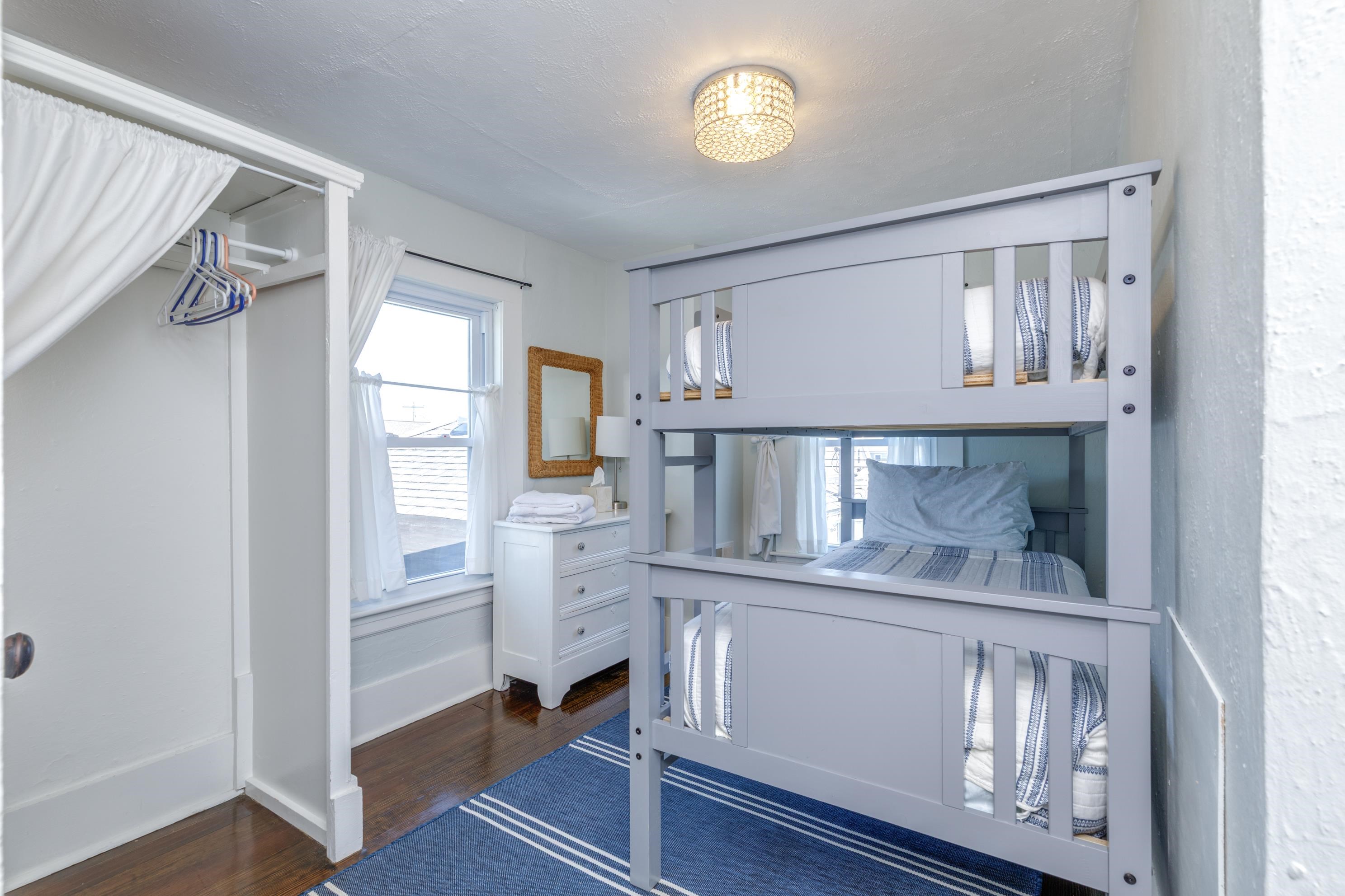 19 Cutler Avenue Property Photo 26