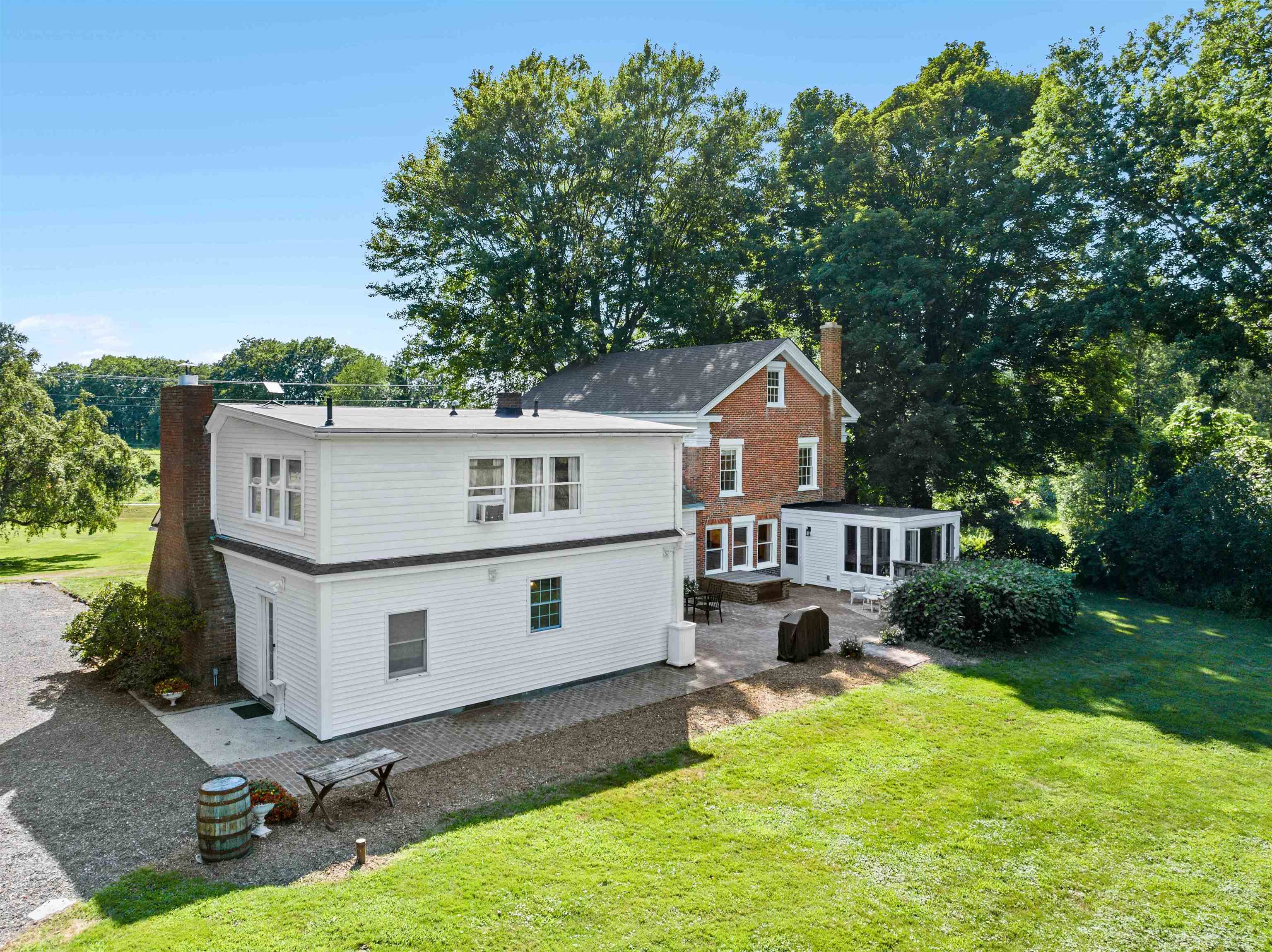 695 Us Route 2 Property Photo 7