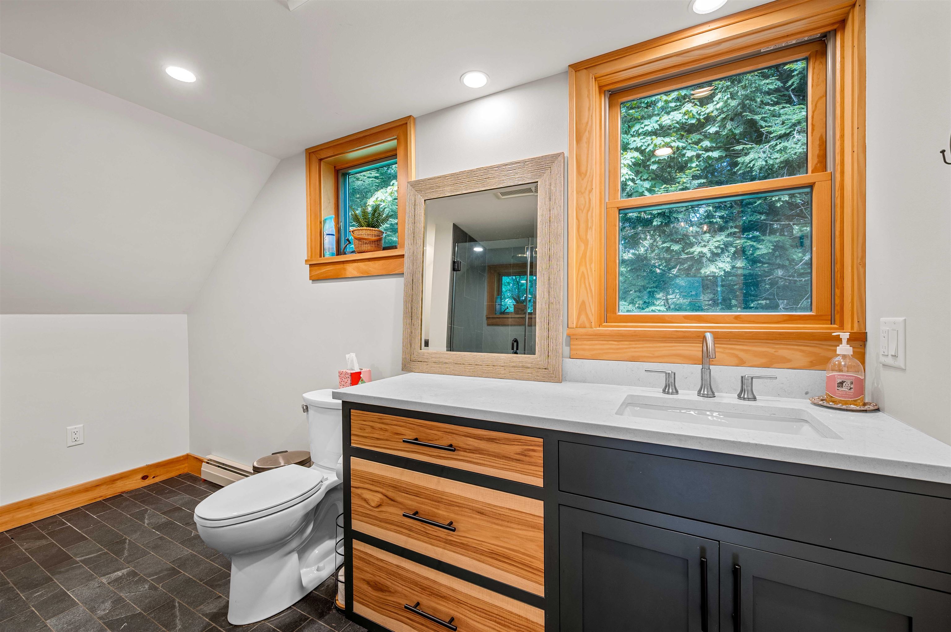 111 Pine Tree Lane Property Photo 44