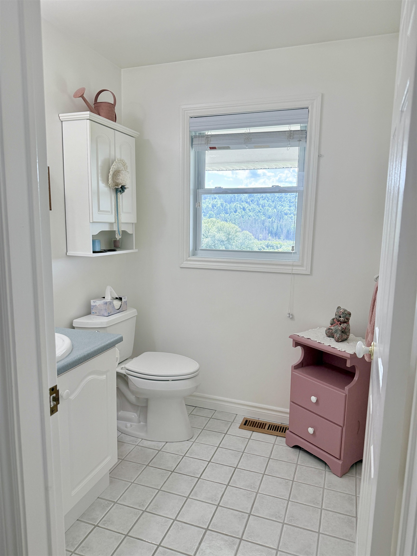 864 West Main Street Property Photo 17