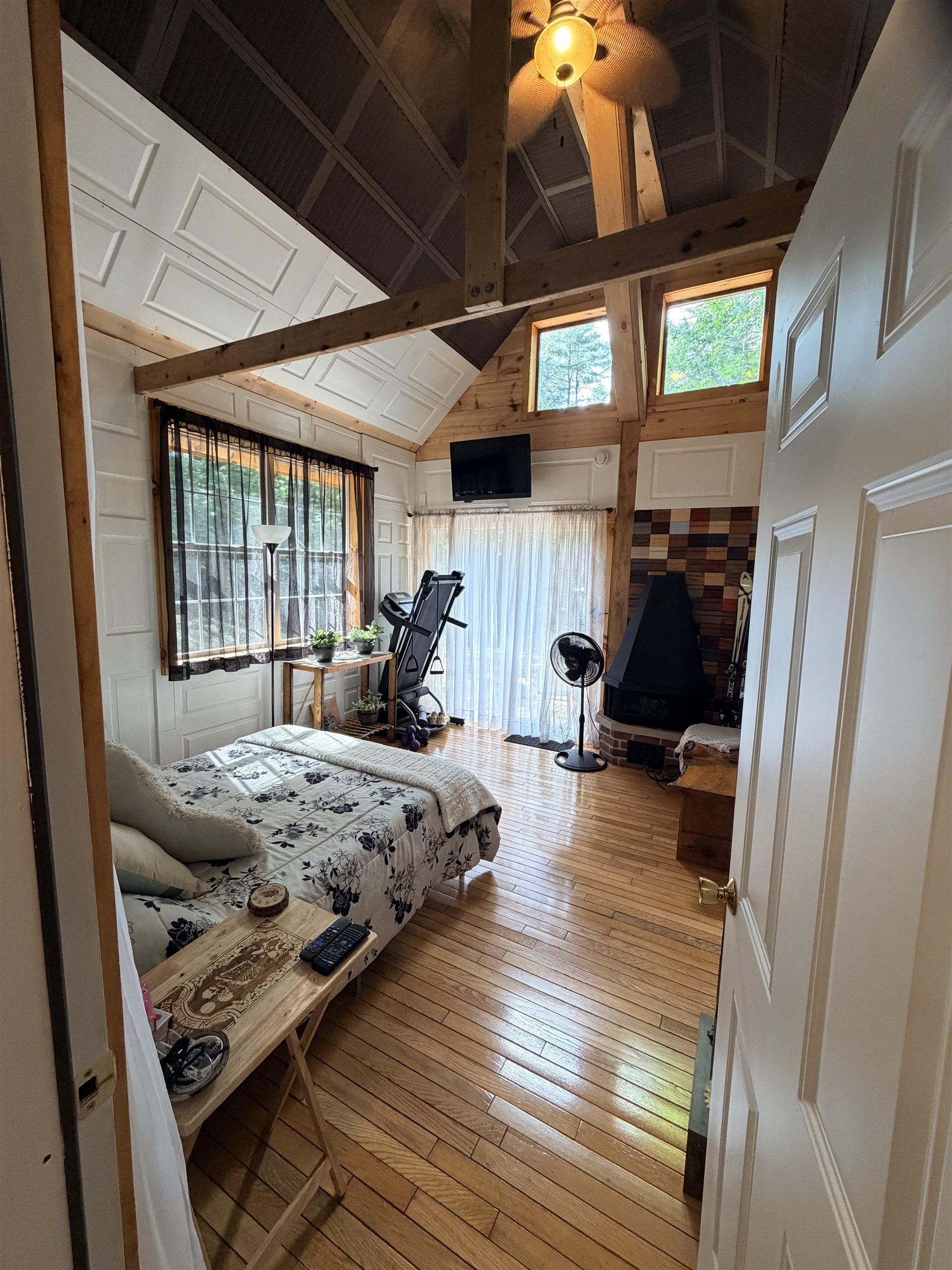 8 Swiftwater Circle Property Photo 15