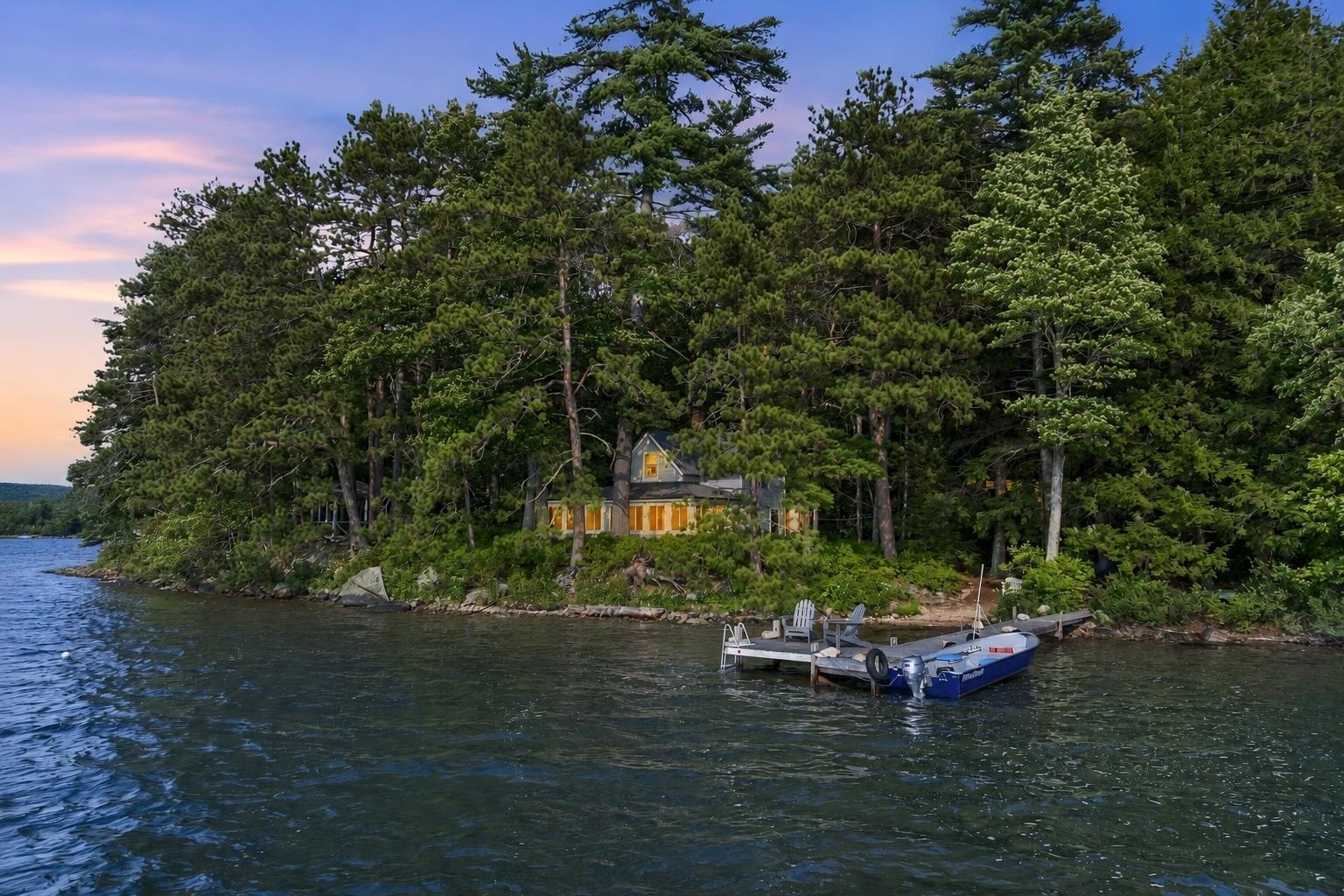 11 Triggs Island Property Photo 1