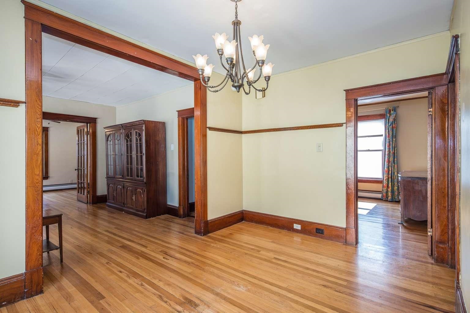 209 State Street Property Photo 6