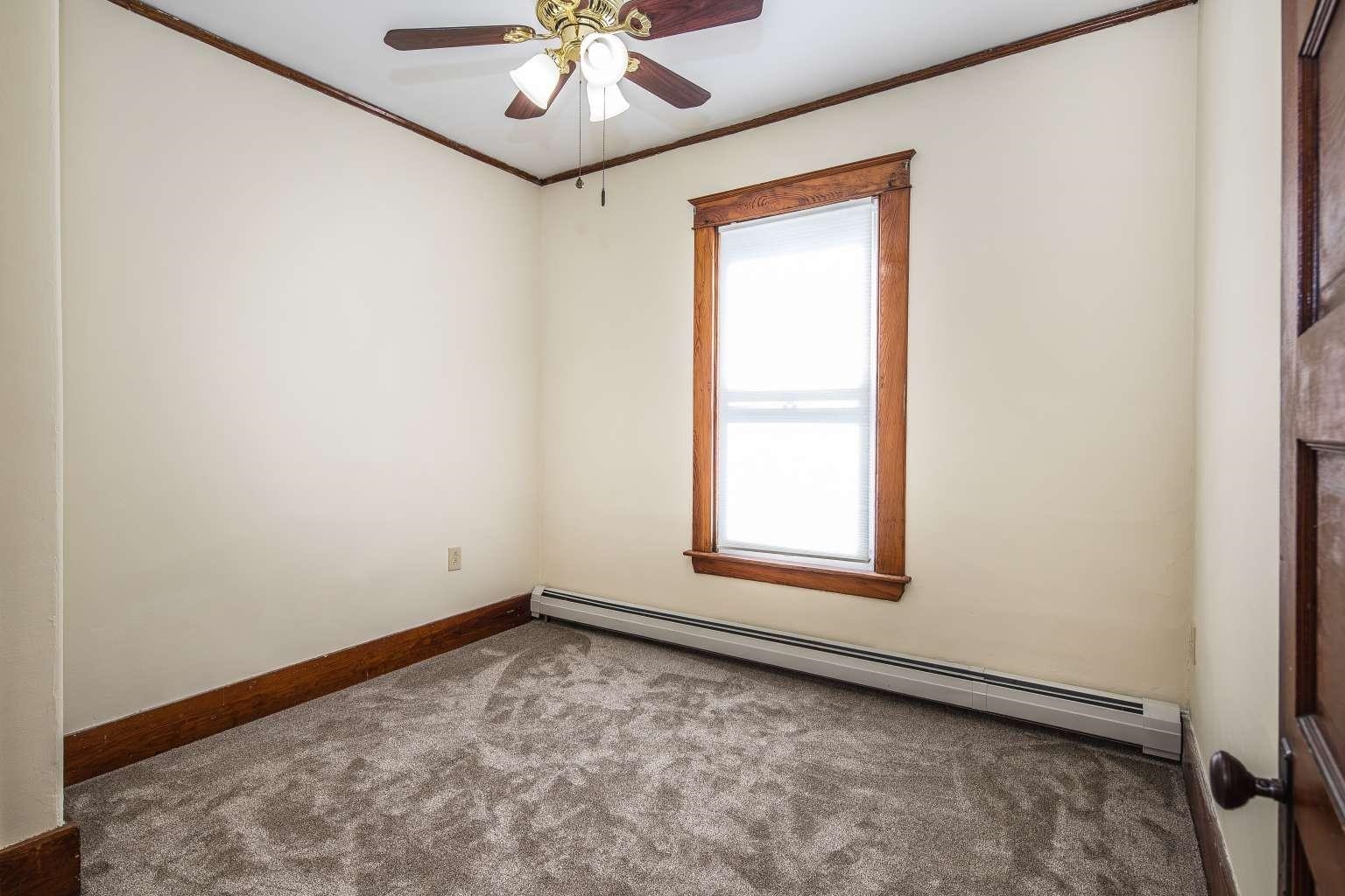 209 State Street Property Photo 12