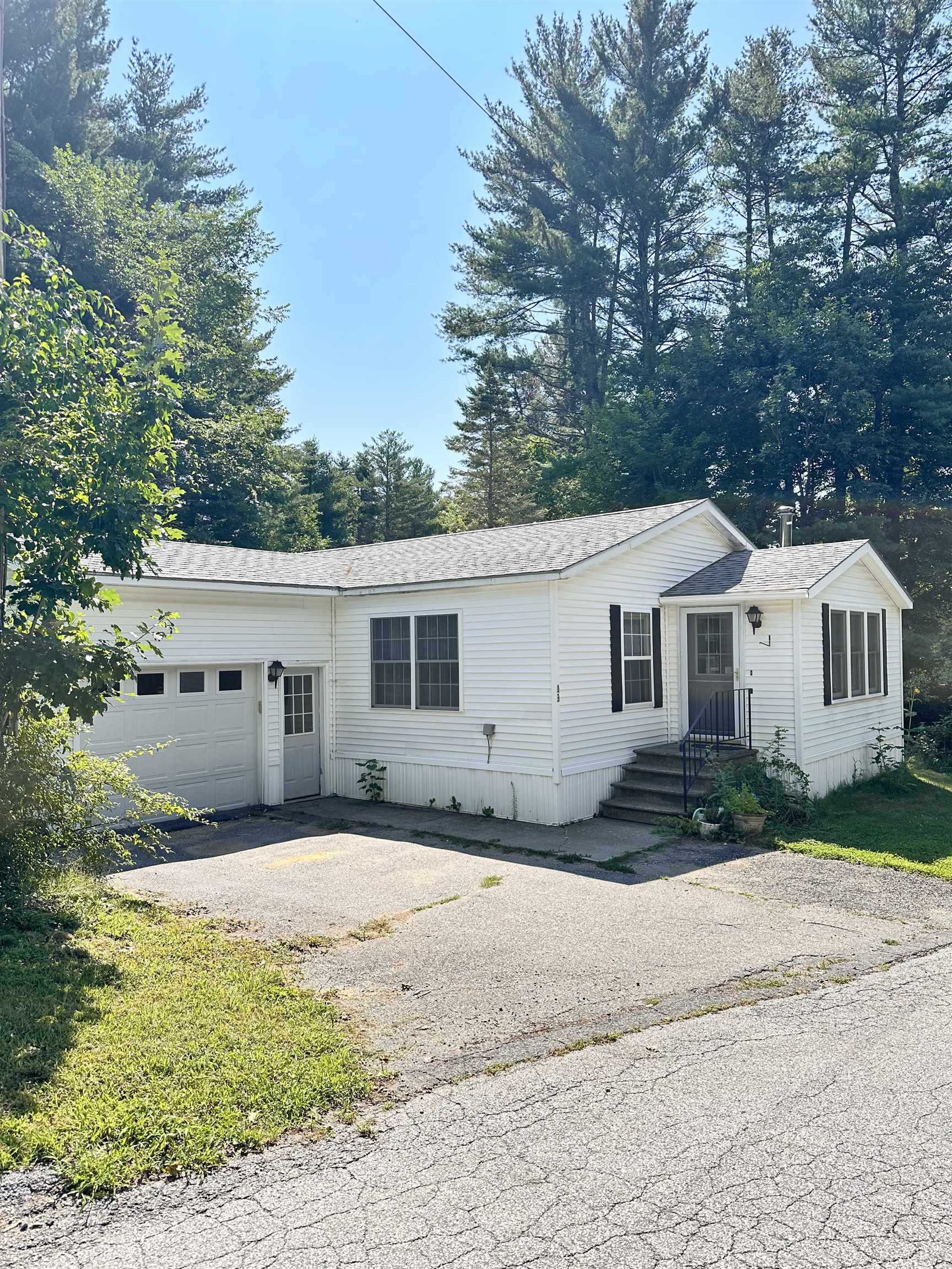 13 Winding Hill Road Property Photo 2