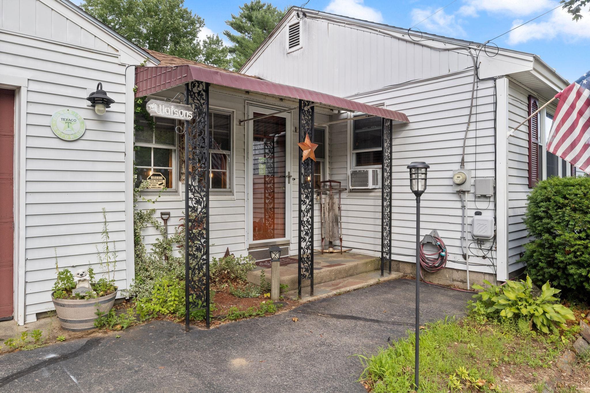 19 Cross Road Property Photo 3