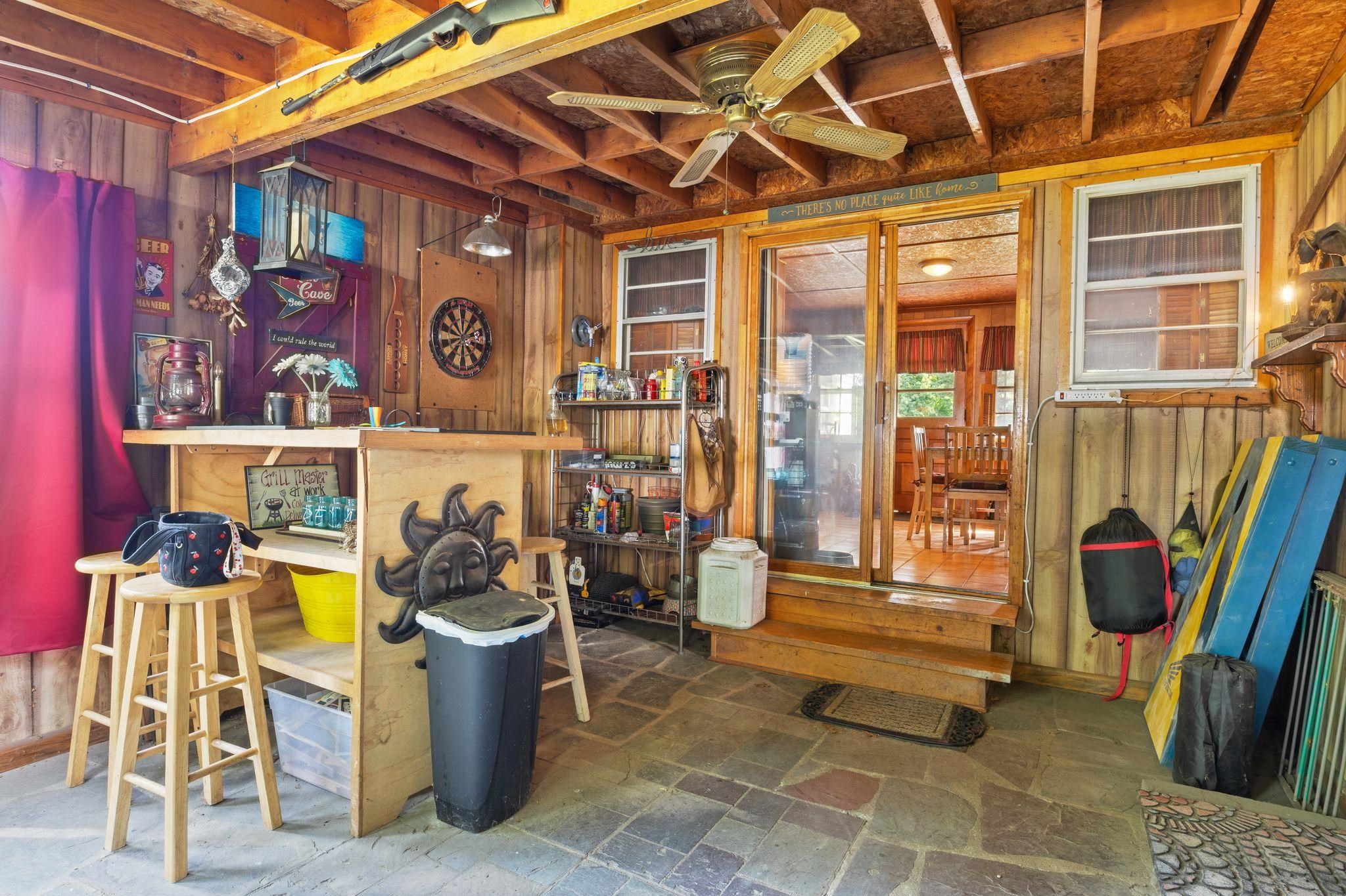 19 Cross Road Property Photo 8