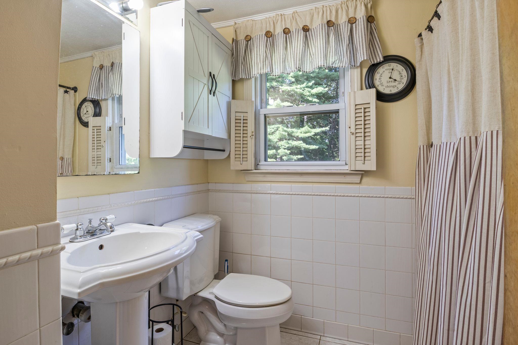 19 Cross Road Property Photo 16