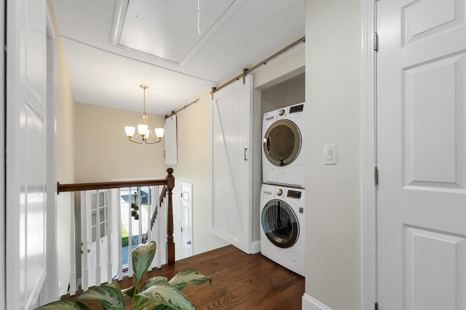 415 High Street Property Photo 13