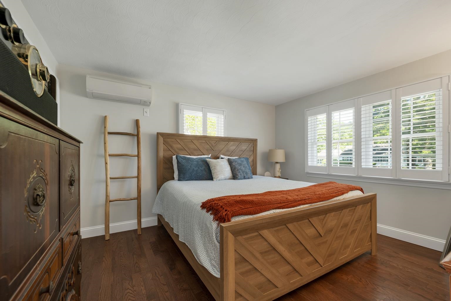 415 High Street Property Photo 19
