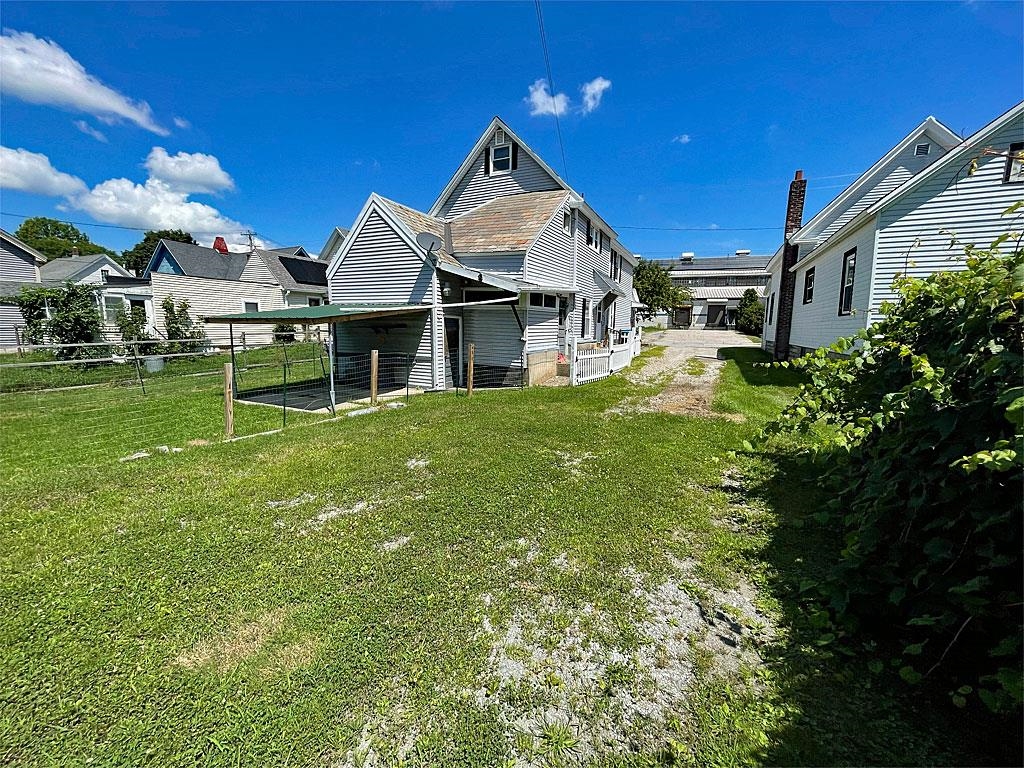 43 Howe Street Property Photo 3
