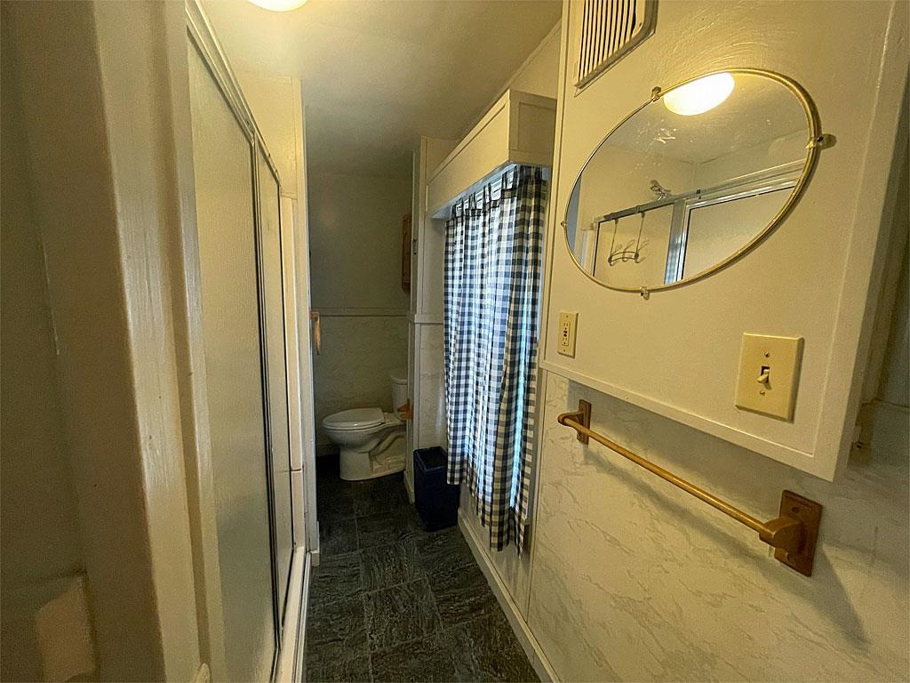 43 Howe Street Property Photo 28