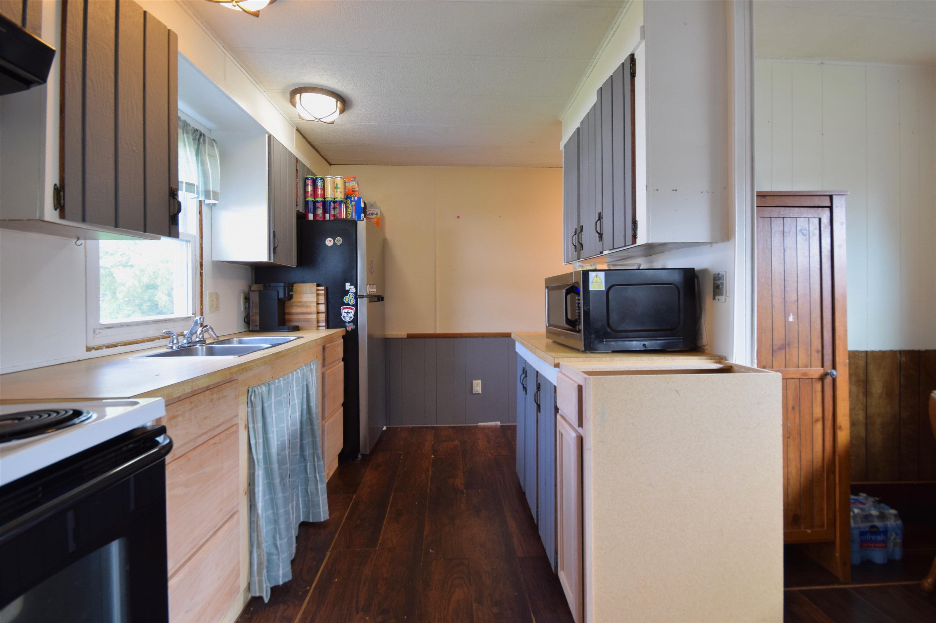52 Eighth Street Property Photo 2