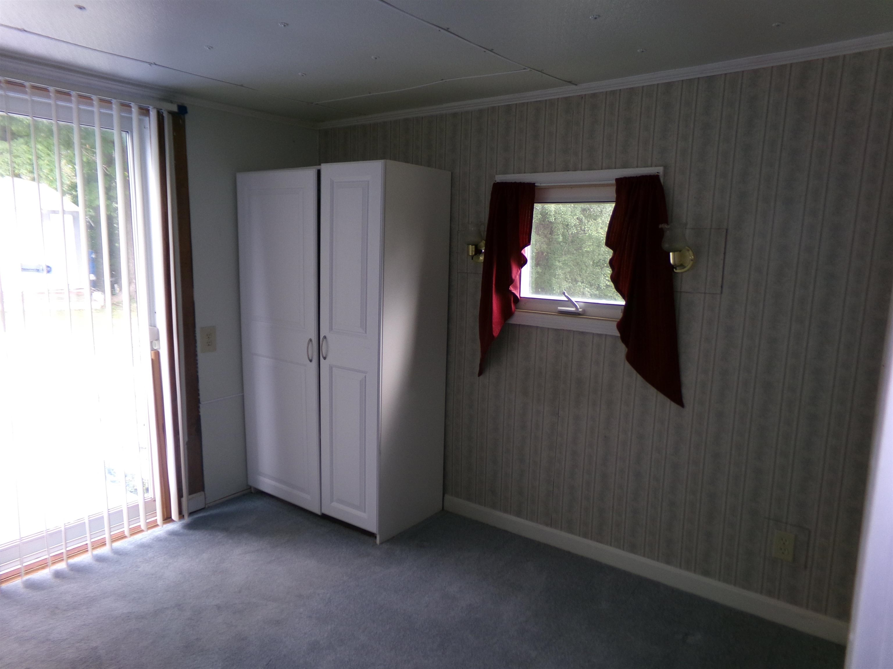 587 St. Albans Road Property Photo 21