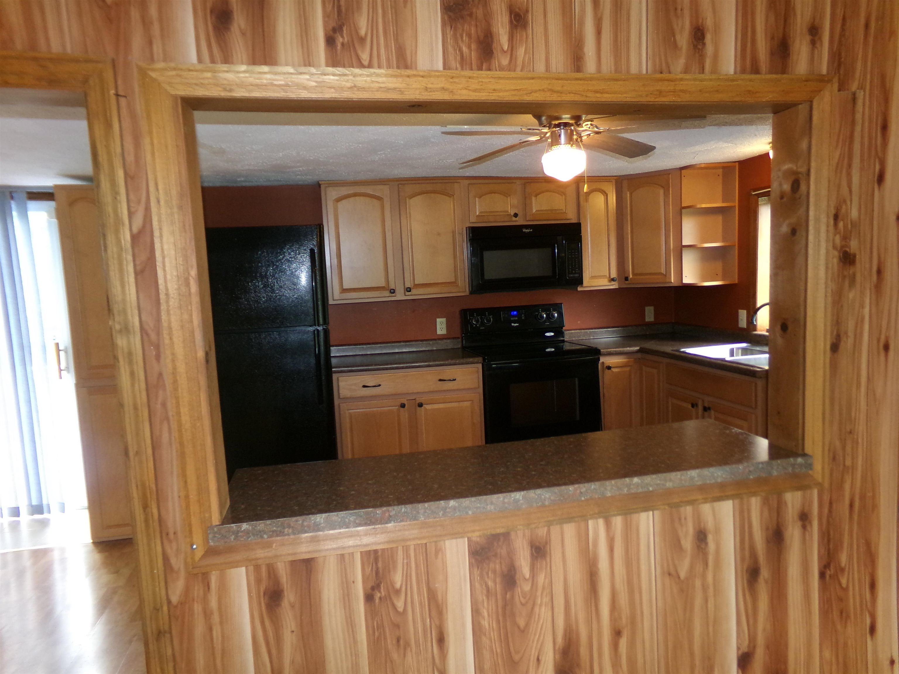 587 St. Albans Road Property Photo 28