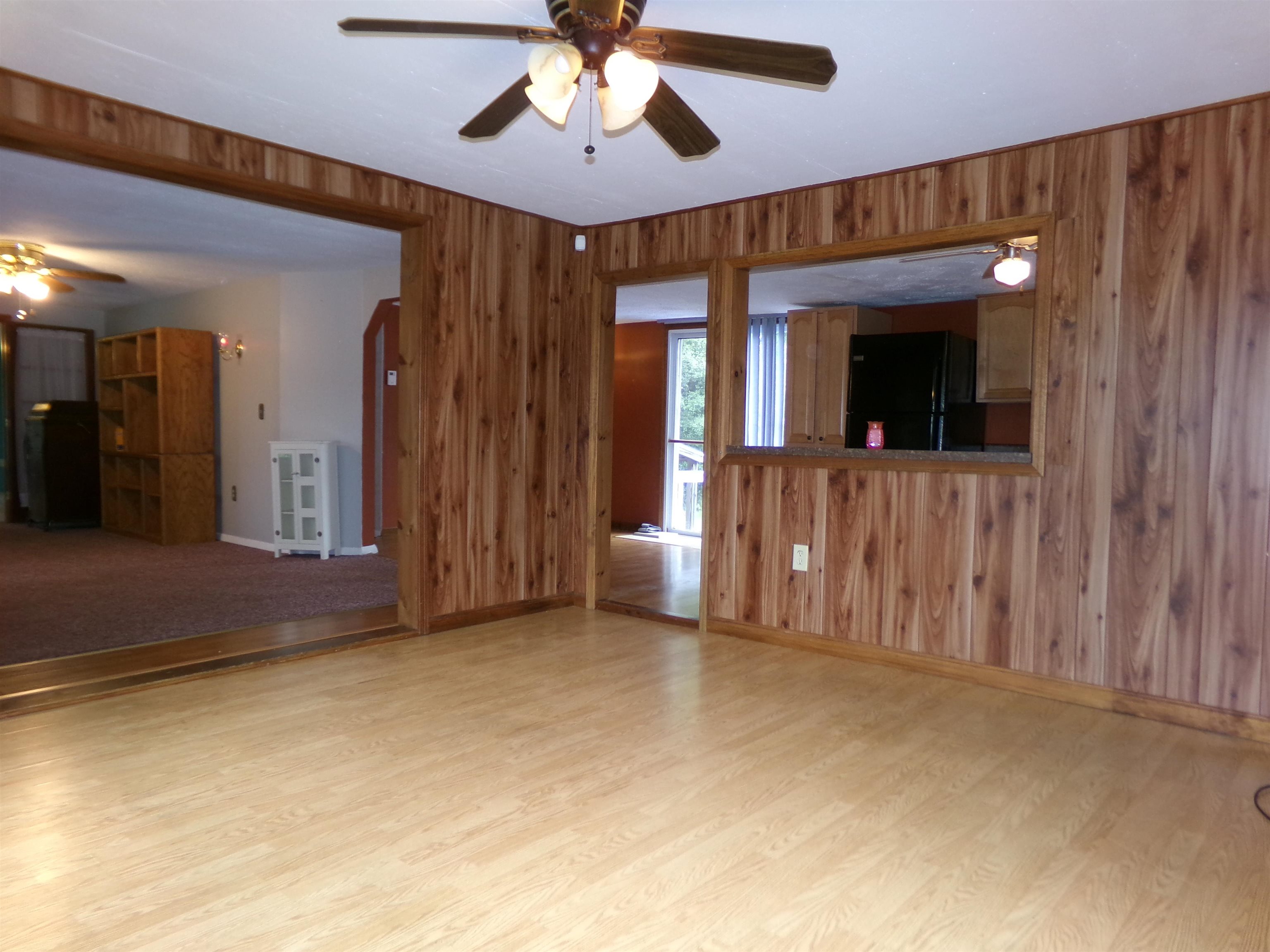 587 St. Albans Road Property Photo 29