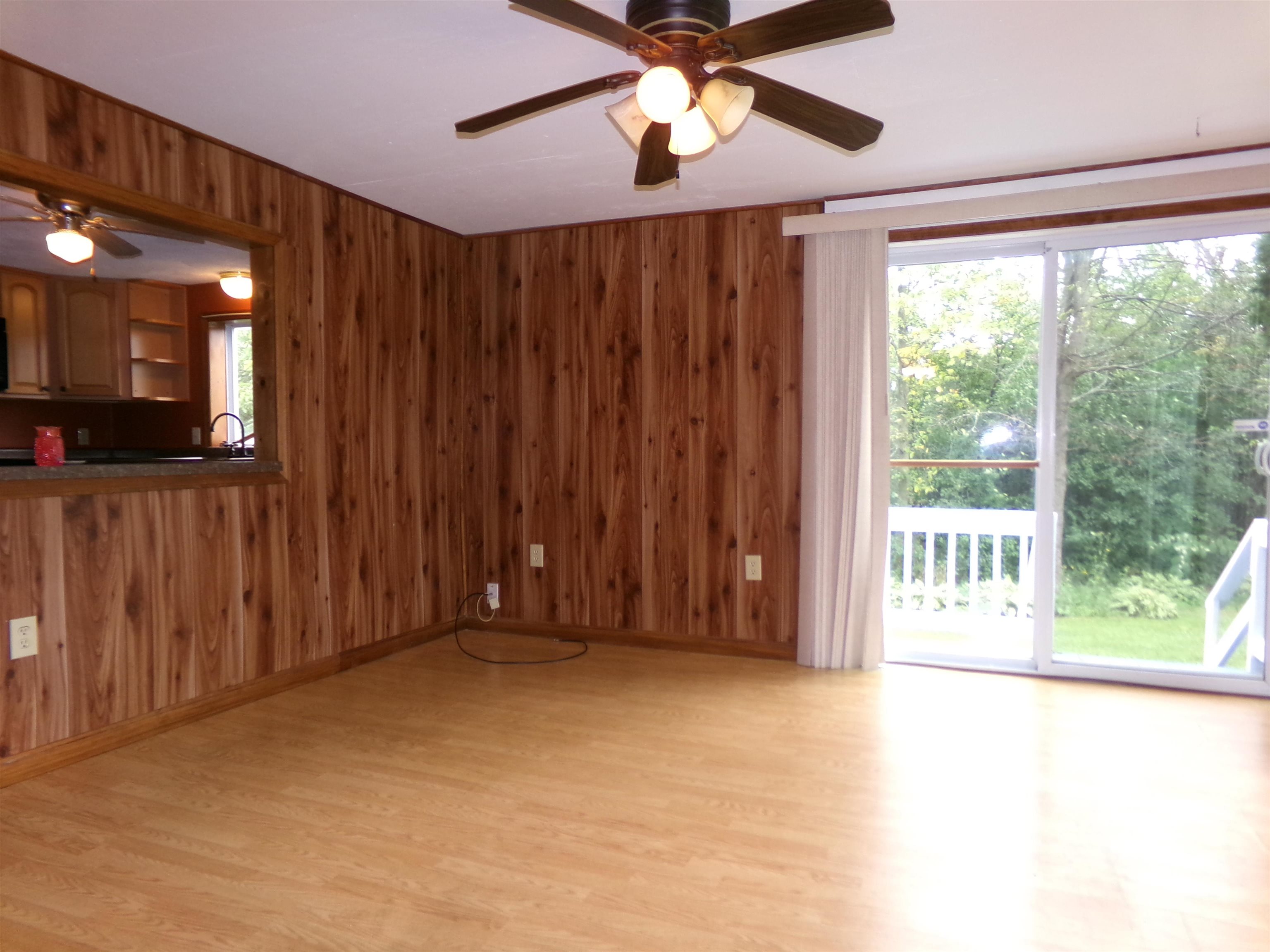 587 St. Albans Road Property Photo 31