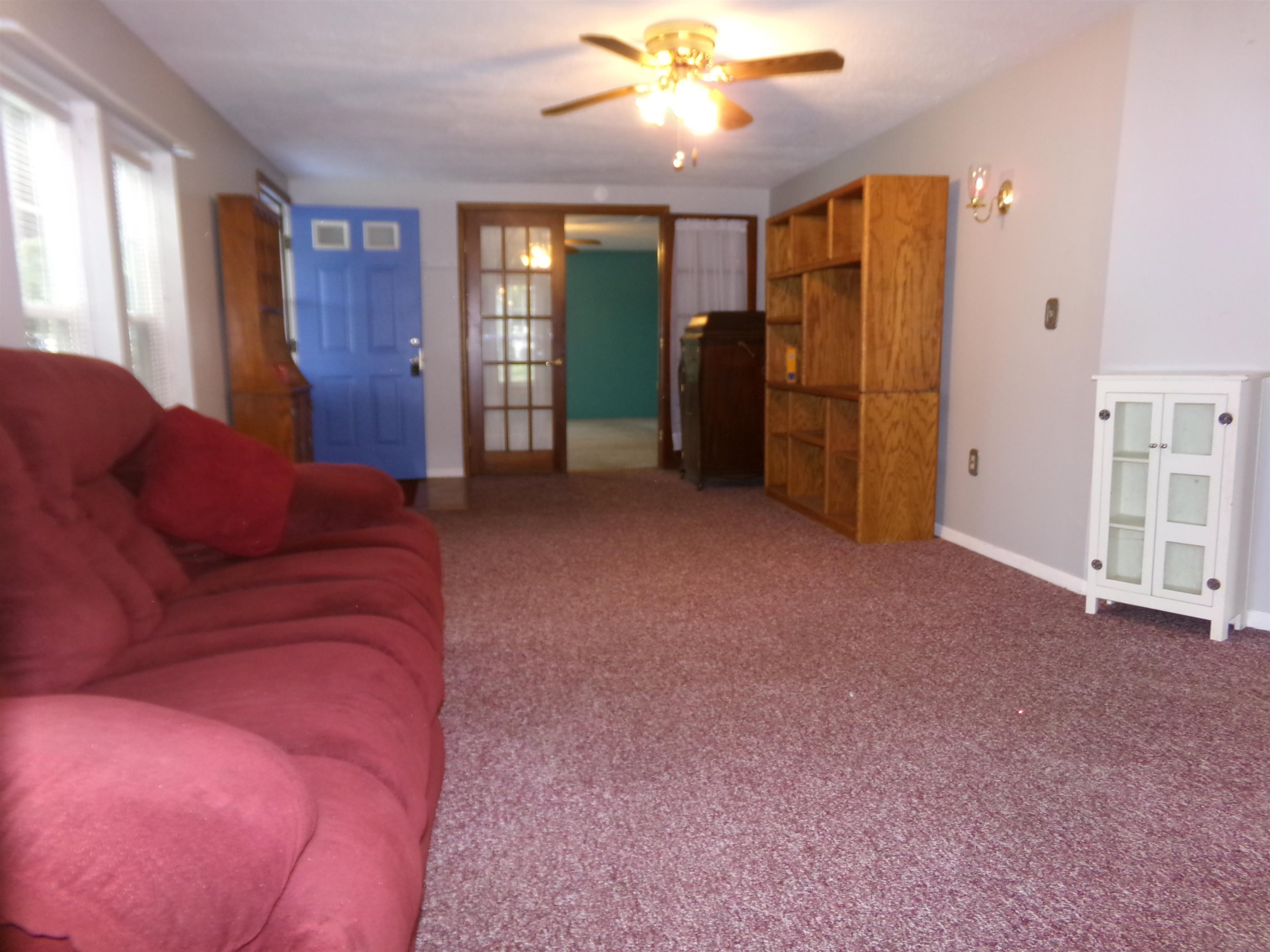 587 St. Albans Road Property Photo 32