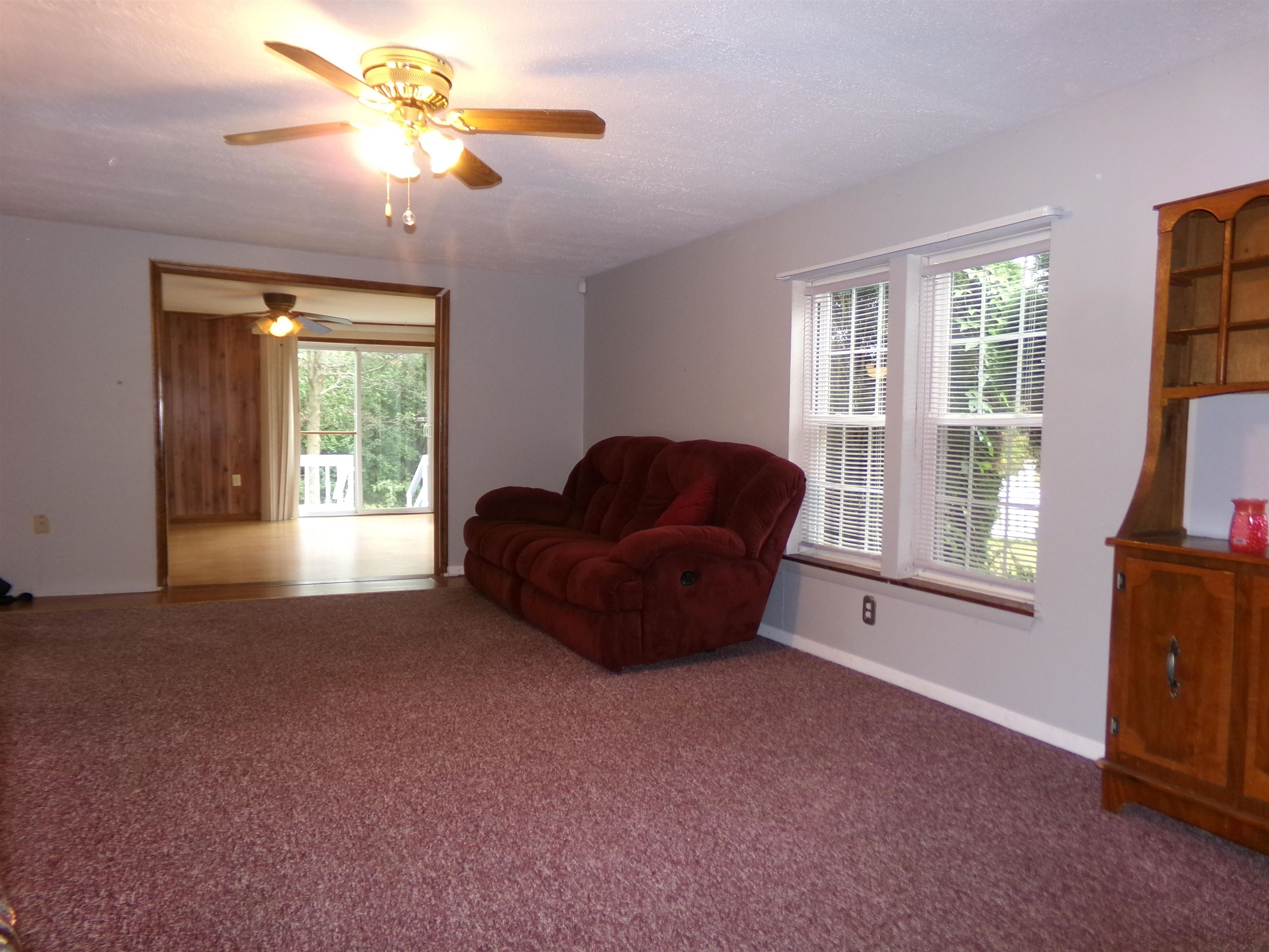 587 St. Albans Road Property Photo 35