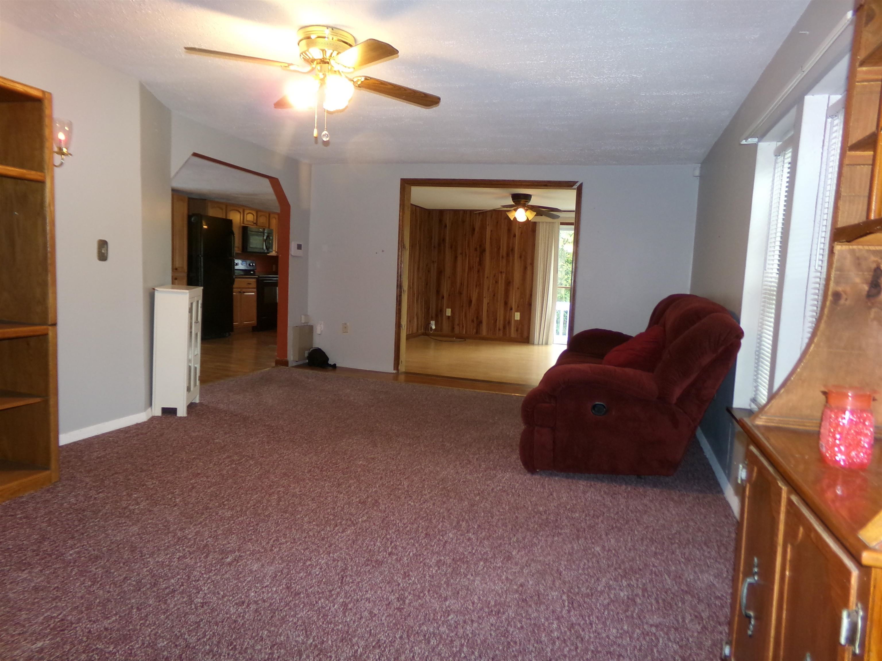 587 St. Albans Road Property Photo 36
