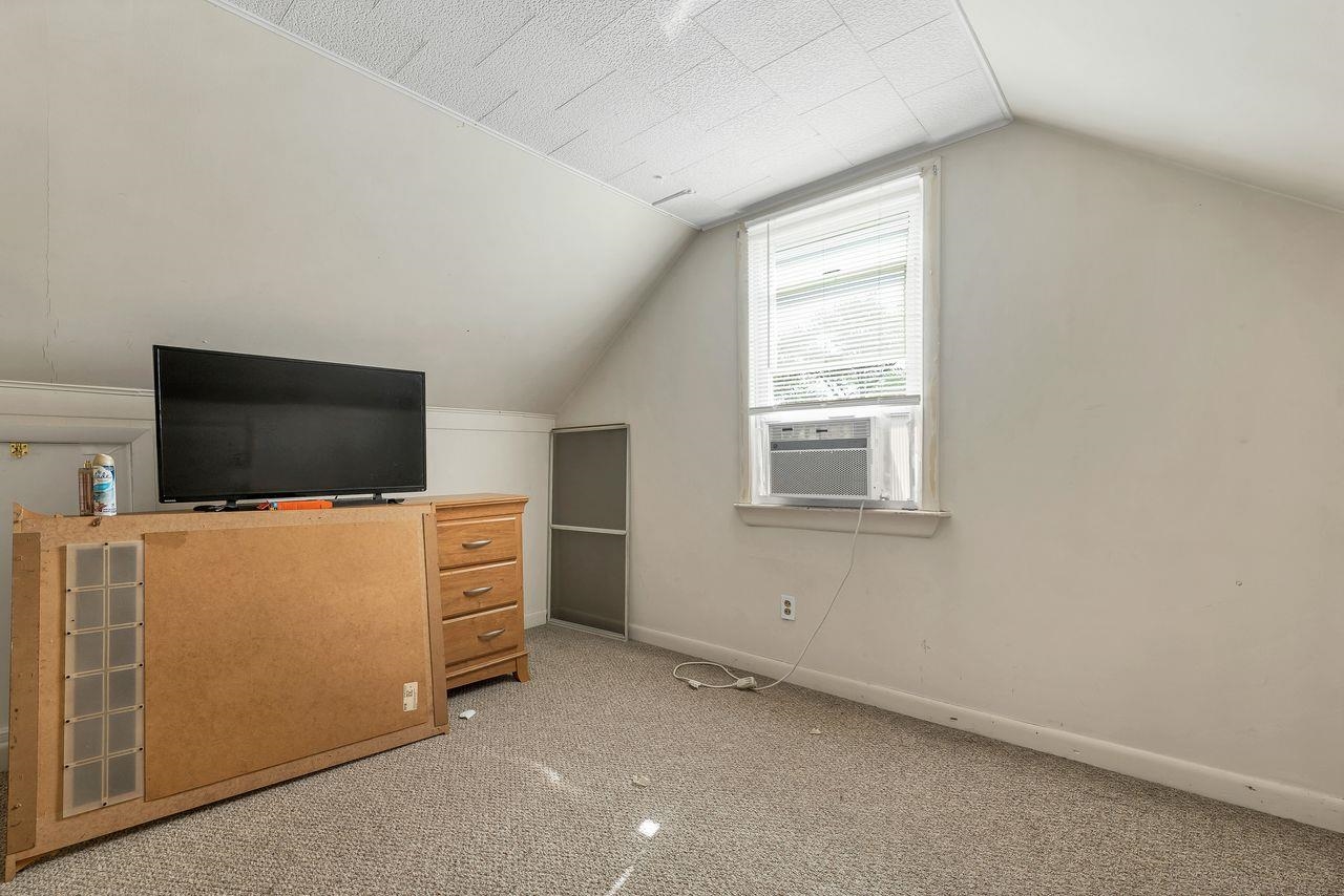 7 Donna Street Property Photo 15