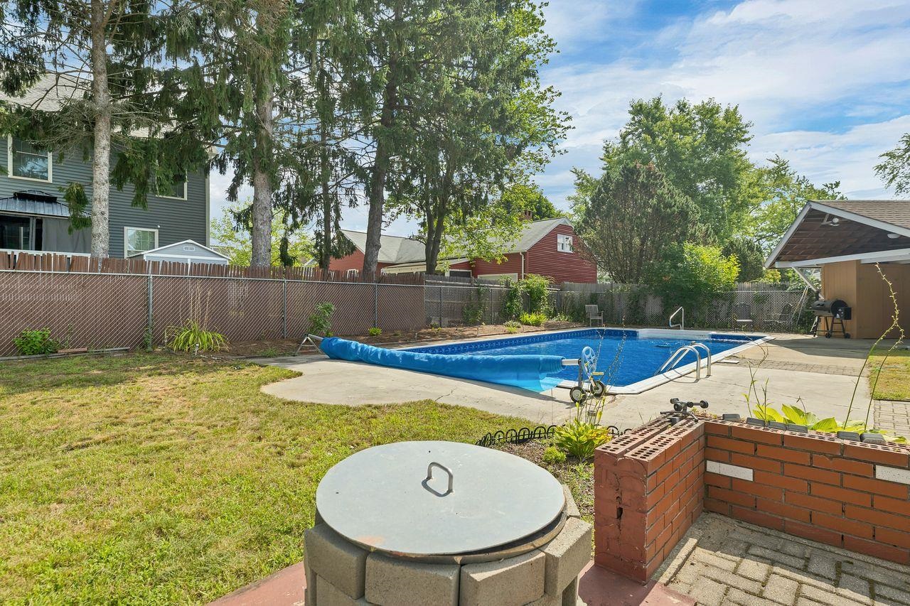 7 Donna Street Property Photo 25