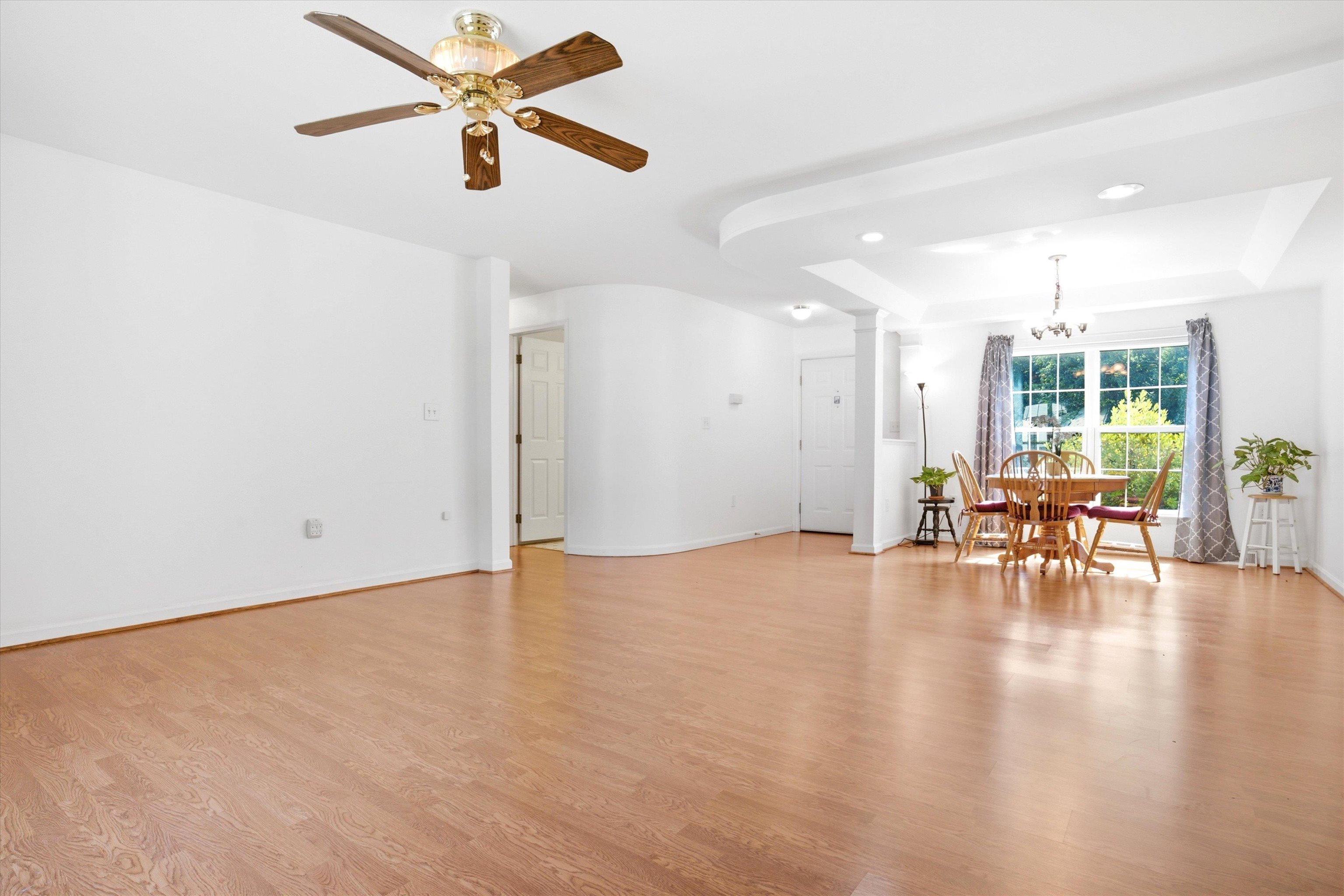 185 Tucker Drive Property Photo 4