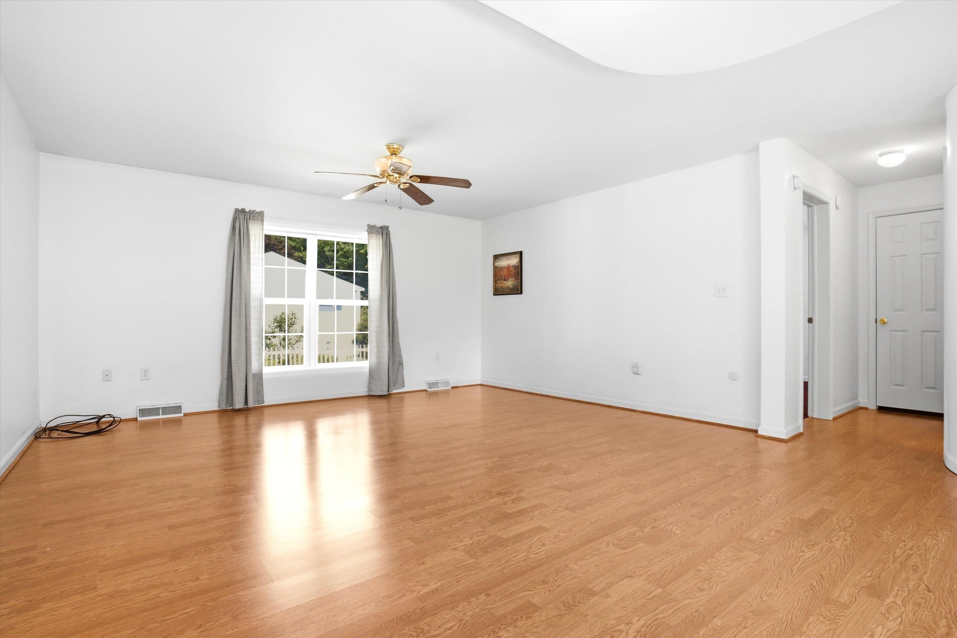 185 Tucker Drive Property Photo 5