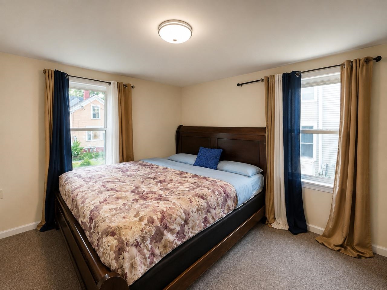 25 River Street Property Photo 6